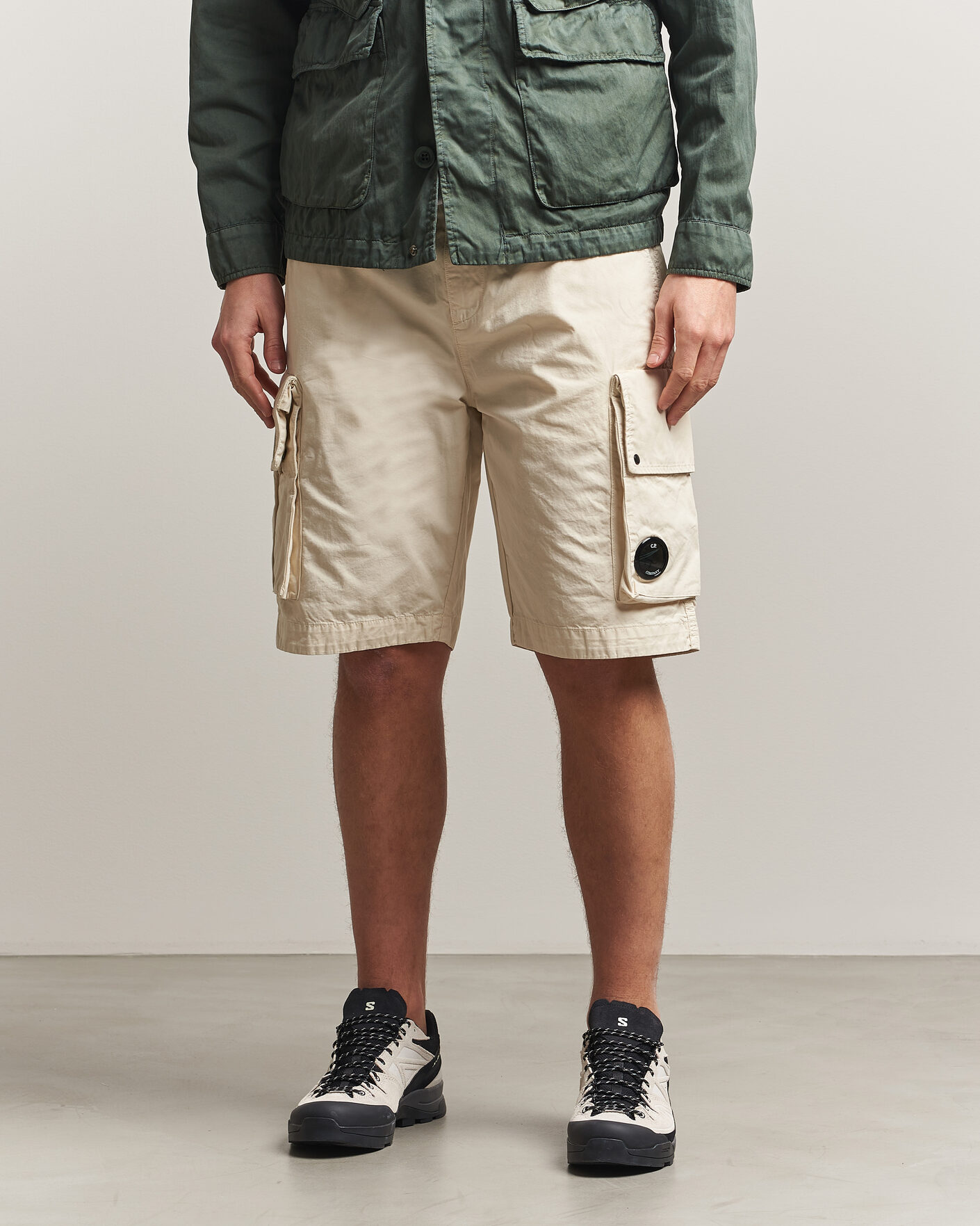 Heren | Korte broek | C.P. Company | Cotton Gabardine Cargo Shorts Cream