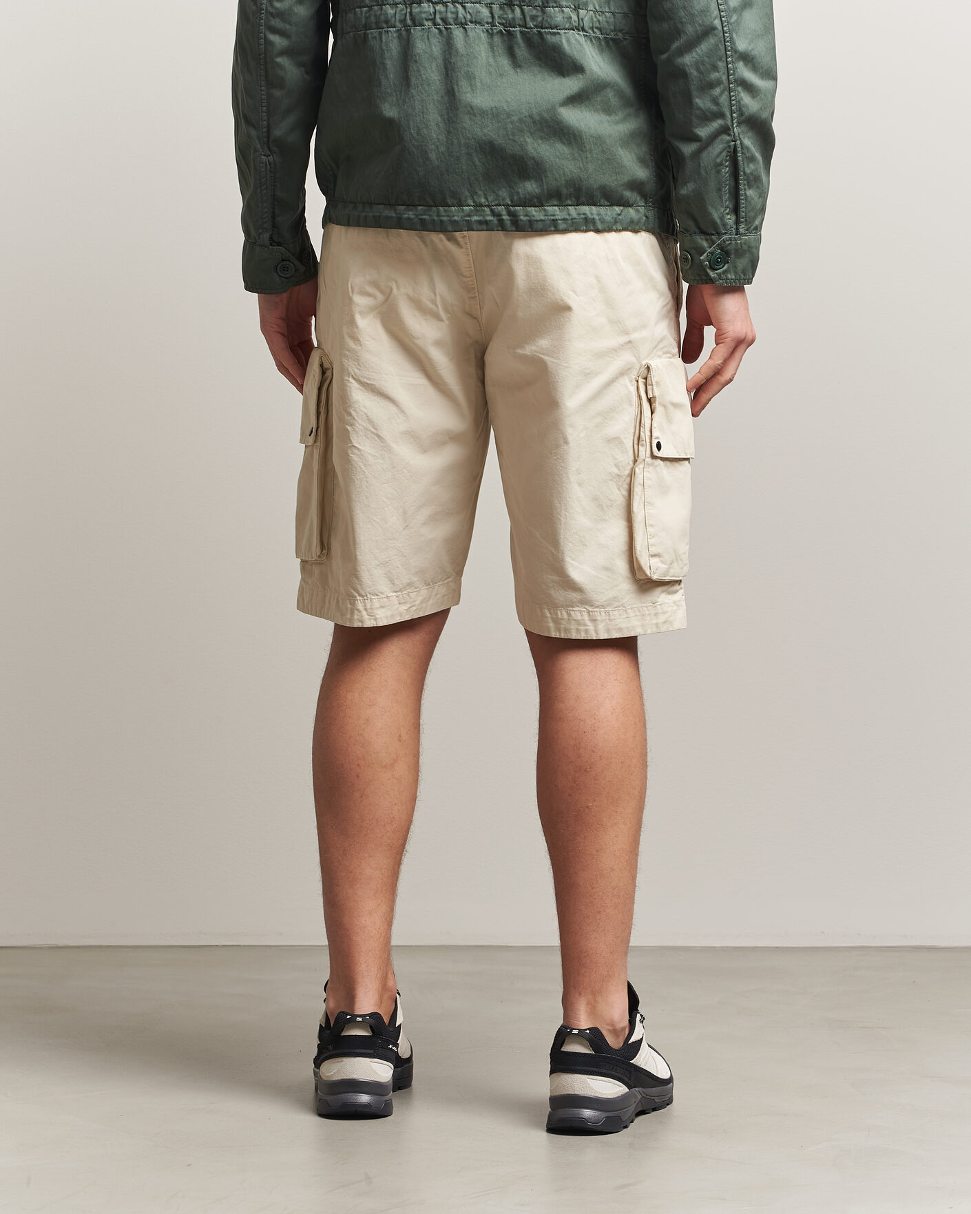 Heren | Korte broek | C.P. Company | Cotton Gabardine Cargo Shorts Cream