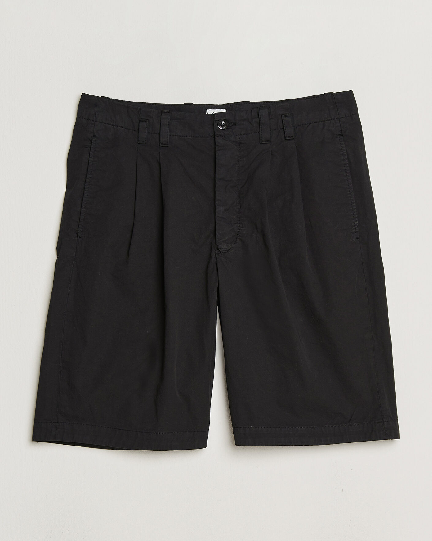Heren | Korte broek | C.P. Company | Cotton Gabardine Pleated Loose Shorts Black