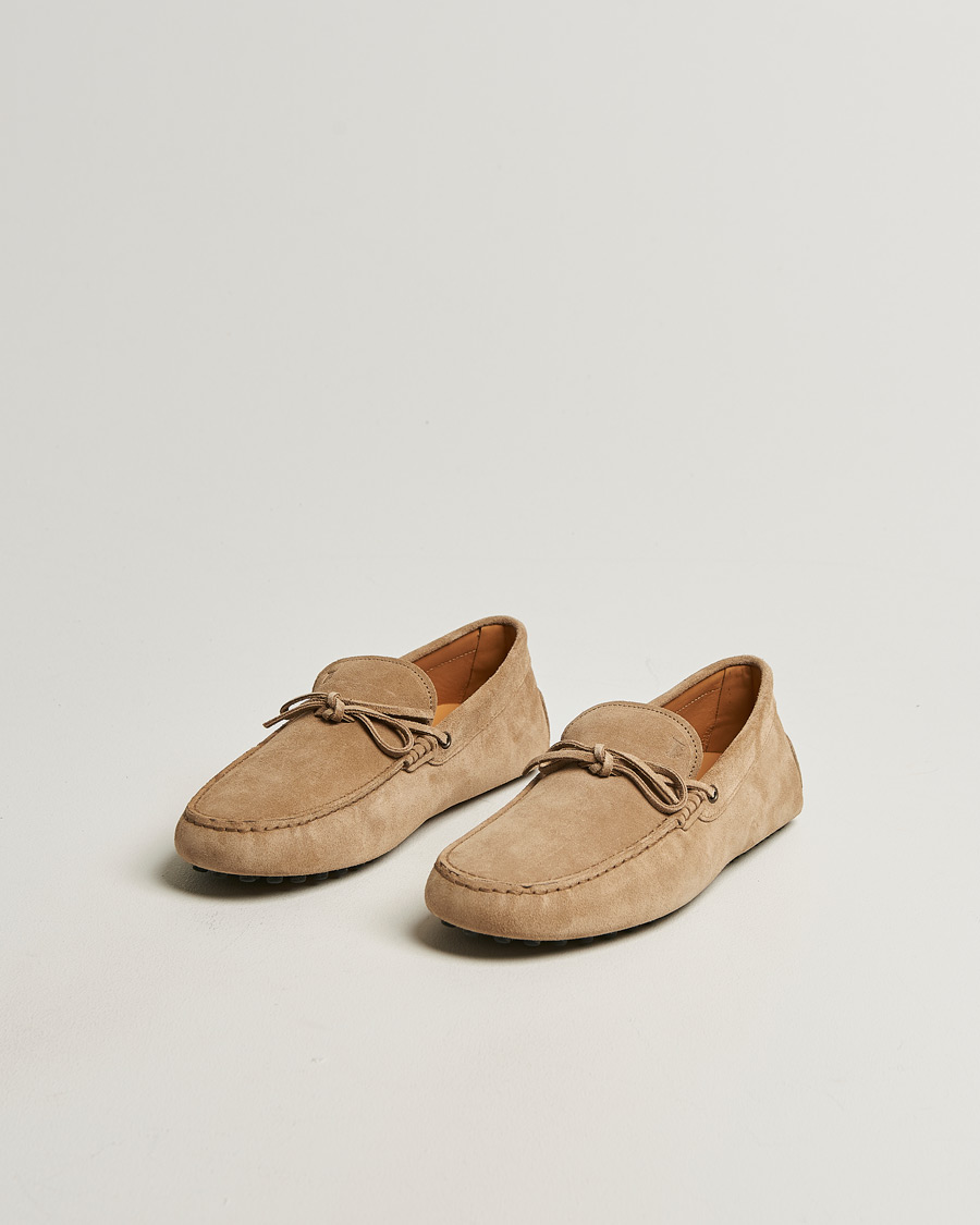 Heren | Mocassins | Tod's | Lacetto Gommino Carshoe Beige Suede