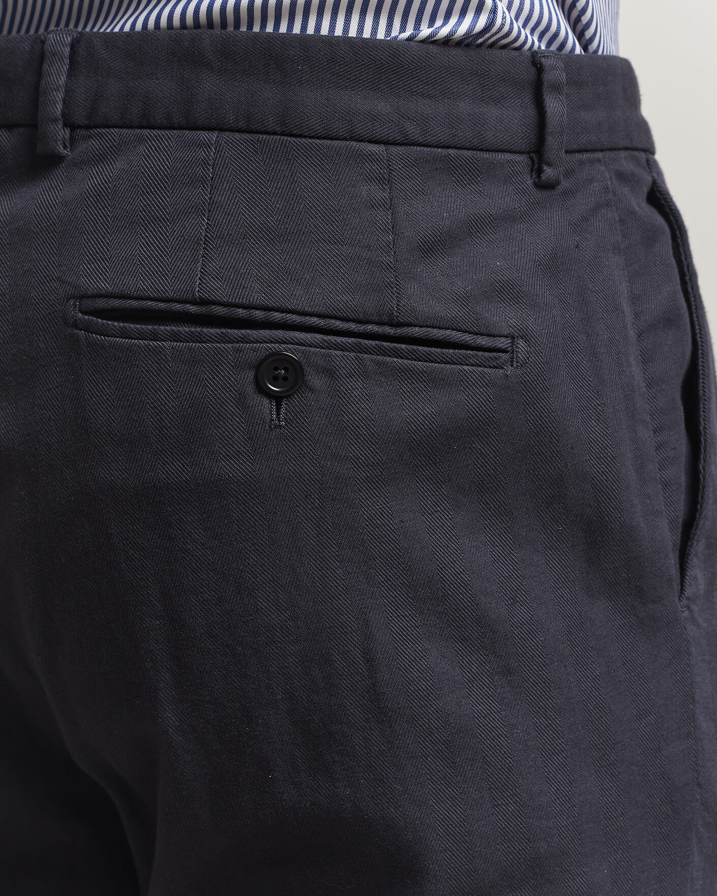 Heren | Broeken | Morris | Jack Herringbone Cotton Trousers Blue