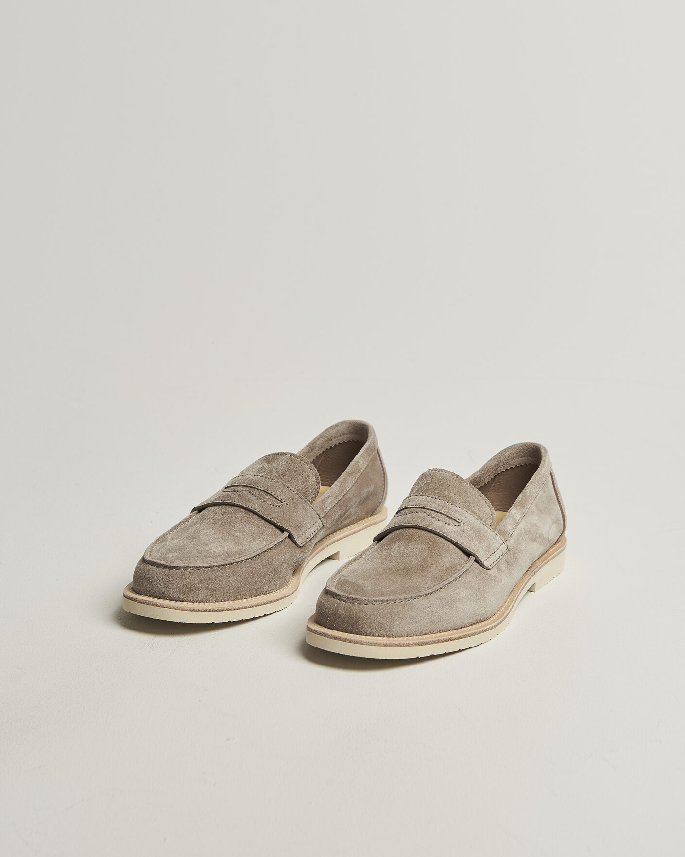Heren | Instappers | Brunello Cucinelli | Light Penny Loafers Beige Suede