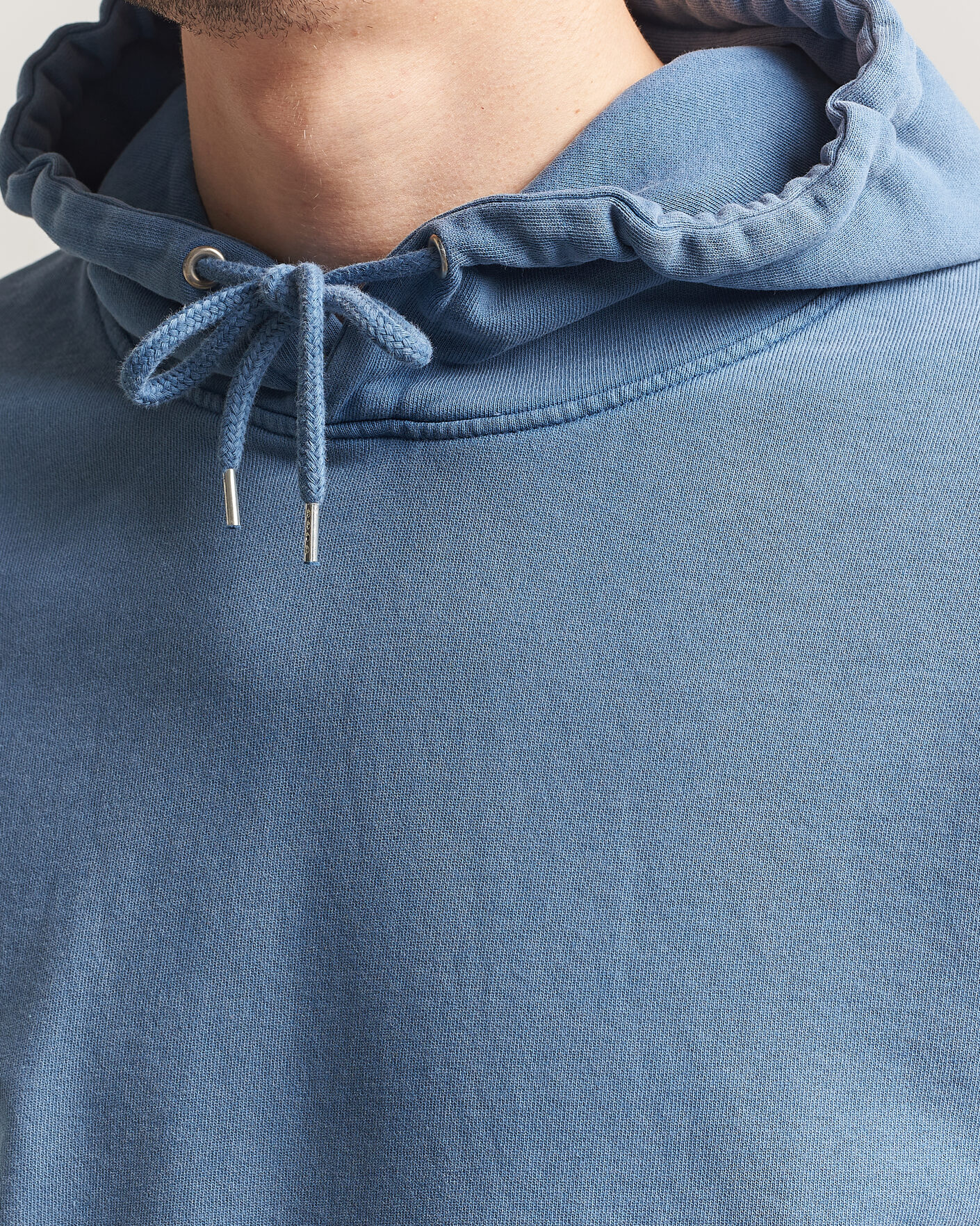 Heren | Truien | Colorful Standard | Classic Organic Hood Faded Indigo
