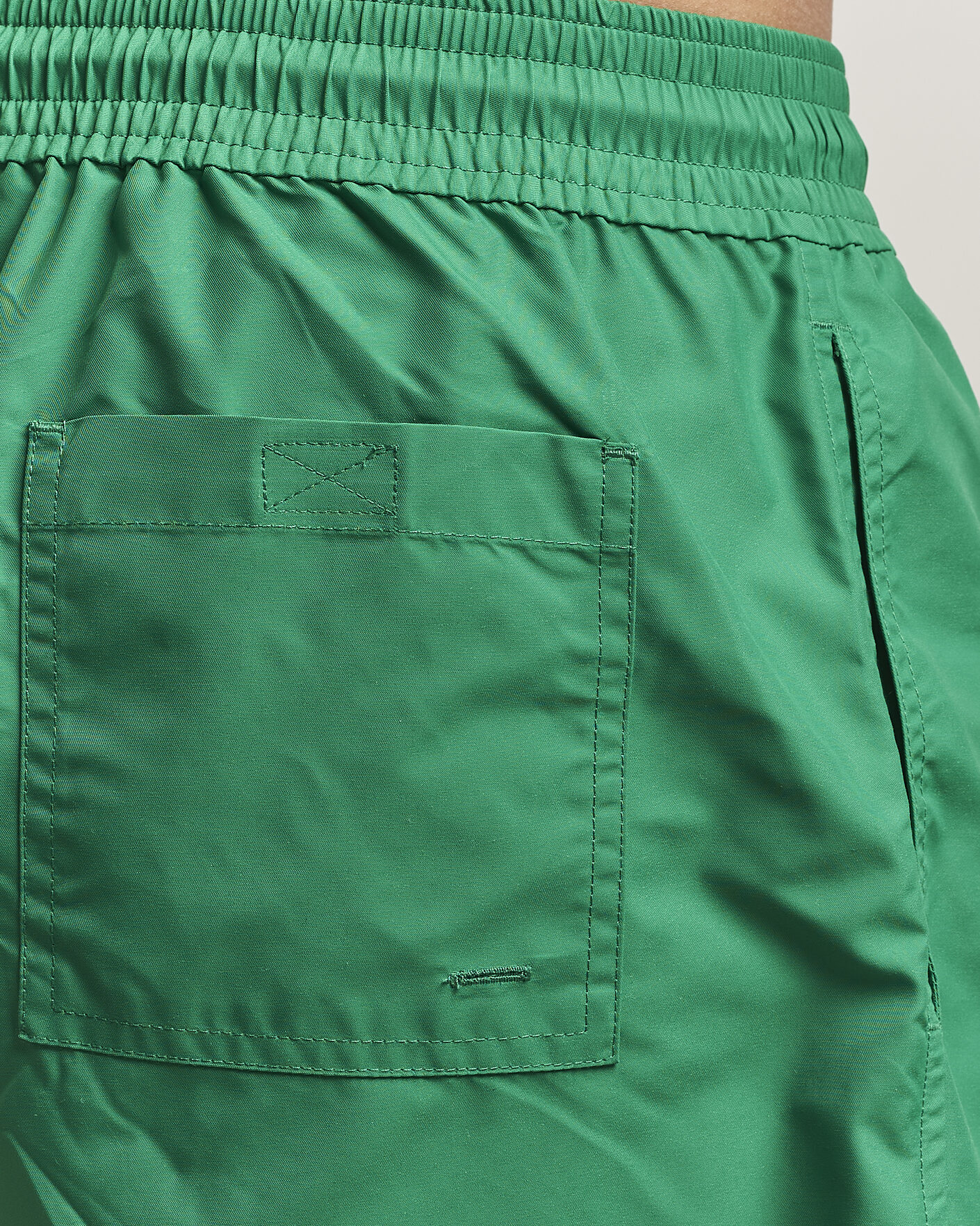 Heren | Zwembroek | Colorful Standard | Classic Organic Swim Shorts Kelly Green