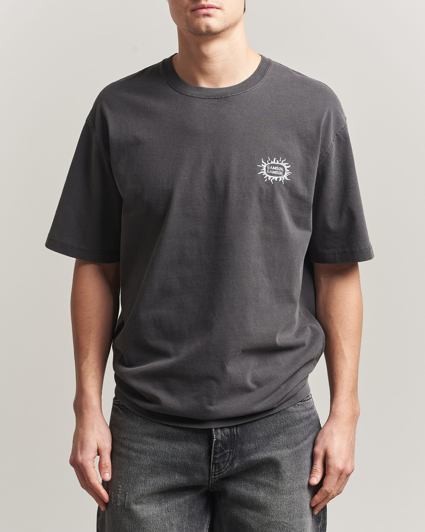 Heren | T-shirts | Samsøe Samsøe | Gergei Printed Crew Neck T-Shirt Washed Black