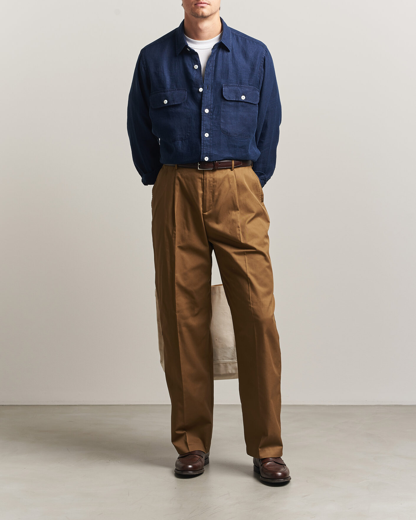 Heren | Overhemden | Drake's | Linen Twill Deep Pocket Work Shirt Navy