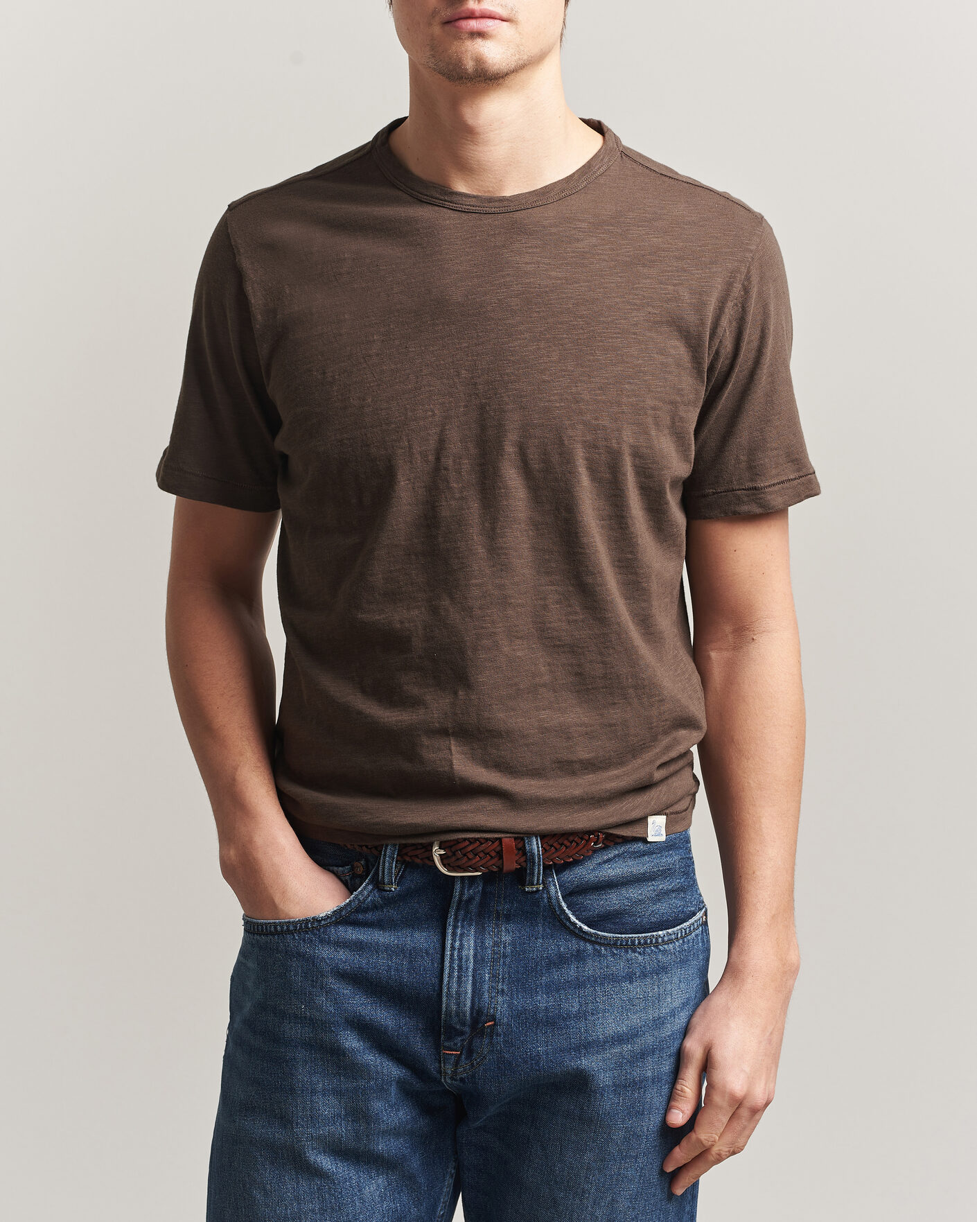 Heren | T-shirts | Merz b. Schwanen | Organic Pima Cotton Slub Crew Neck T-Shirt Chocolate