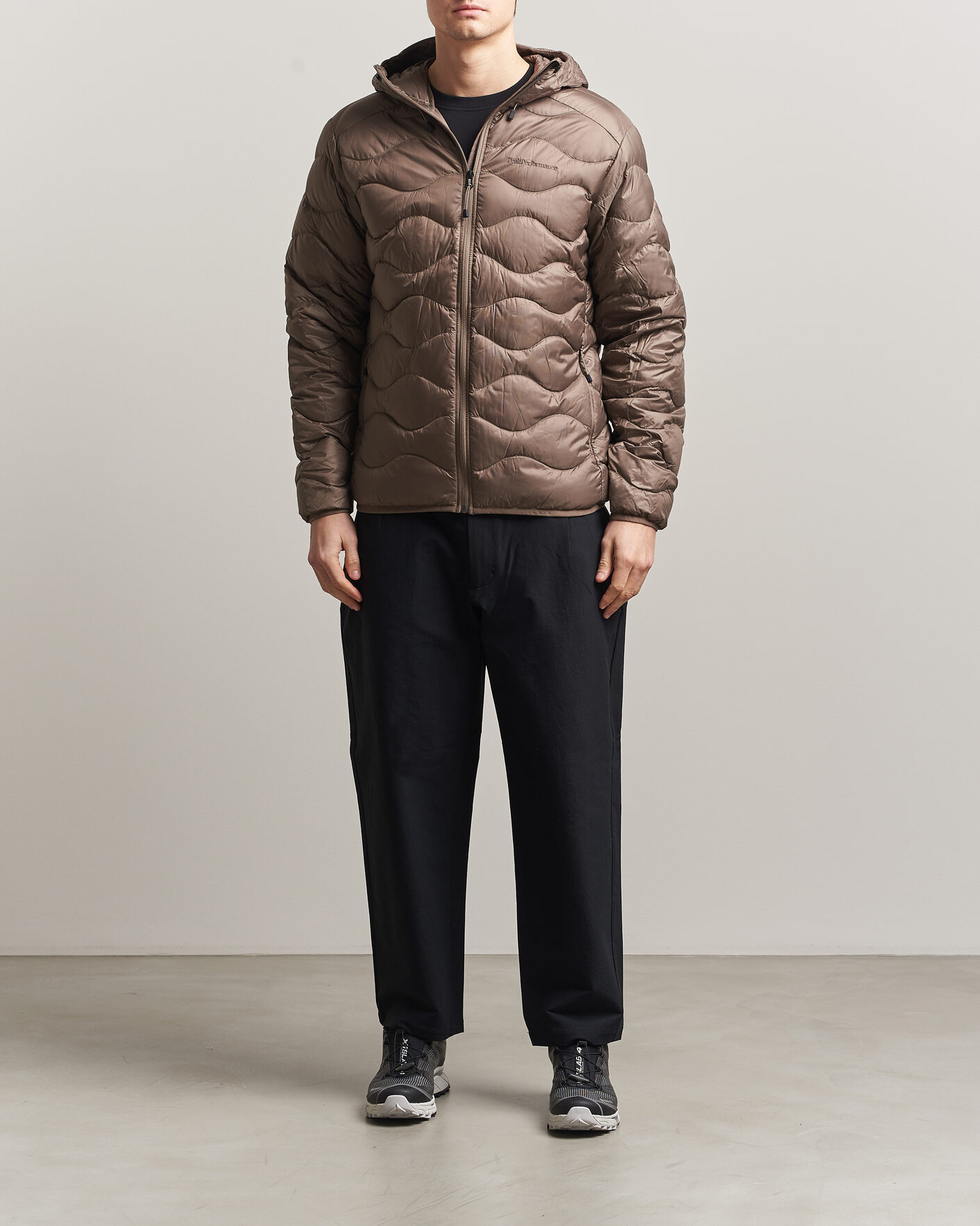 Heren | Jassen | Peak Performance | Helium Down Hooded Jacket Terrian Tan