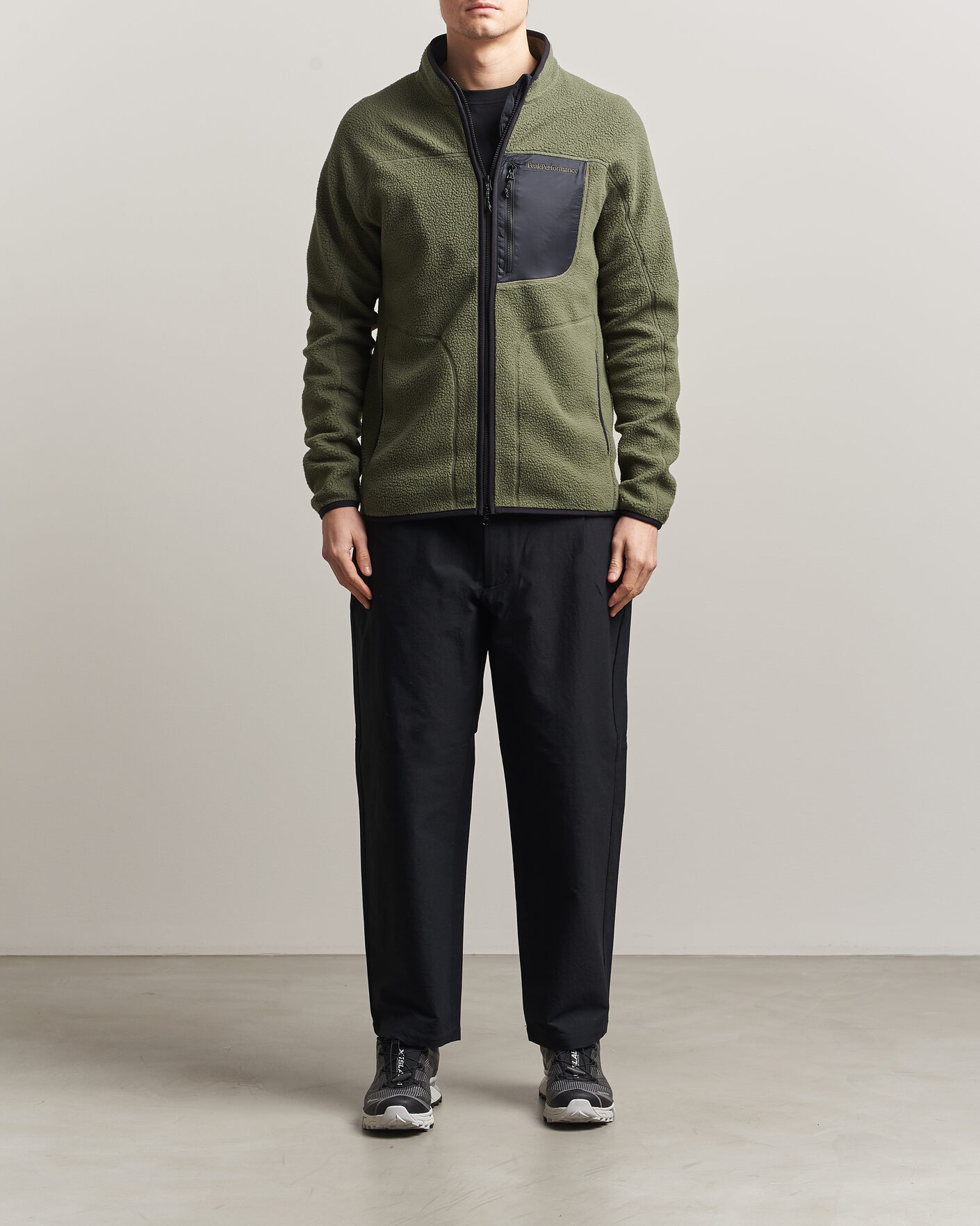 Heren | Truien | Peak Performance | Nature Rush Pile Full Zip Pine Needle