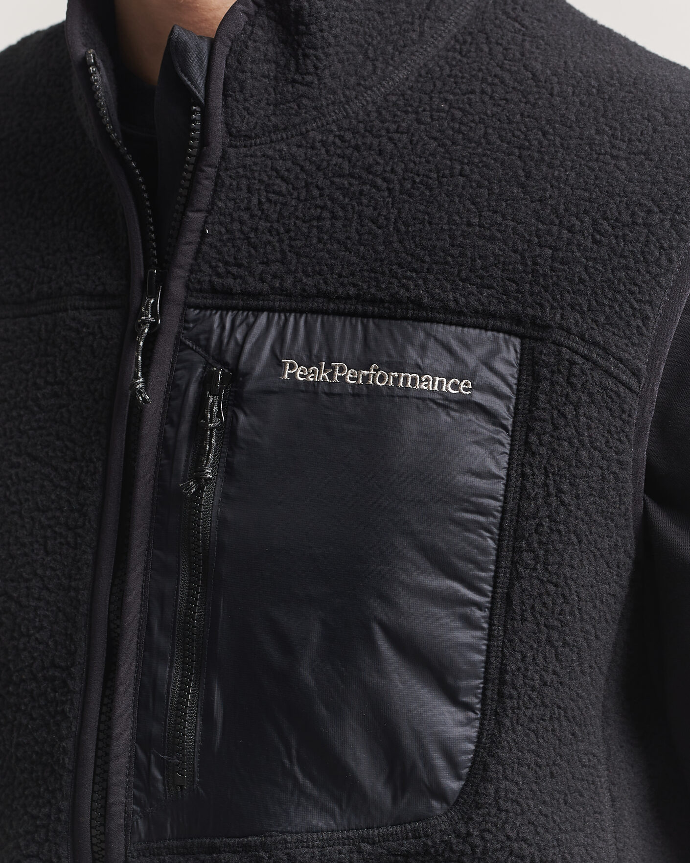 Heren | Gilets | Peak Performance | Nature Rush Pile Vest Black