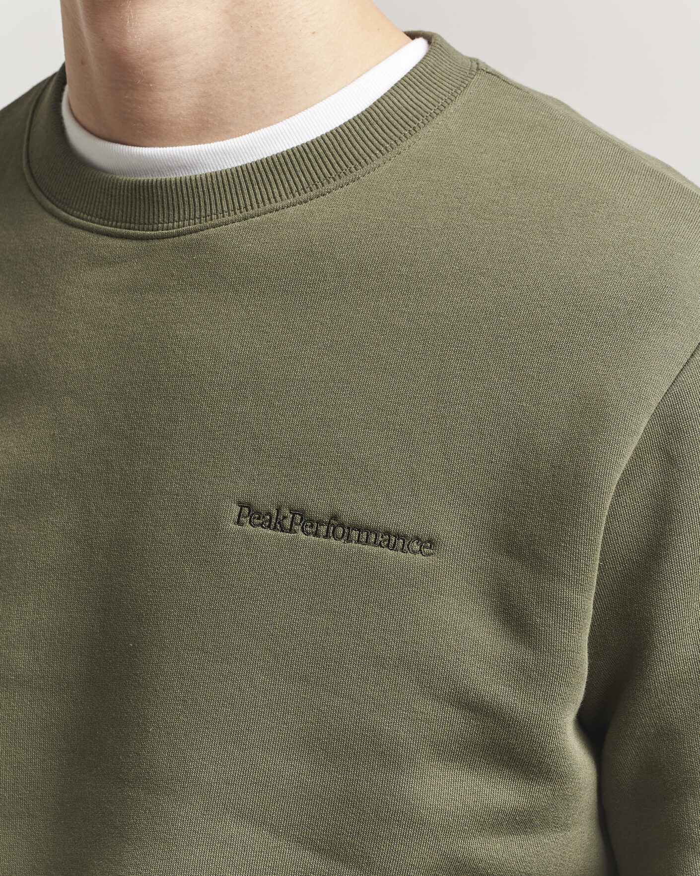 Heren | Truien | Peak Performance | Original Crew Neck Sweatshirt Pine Needle