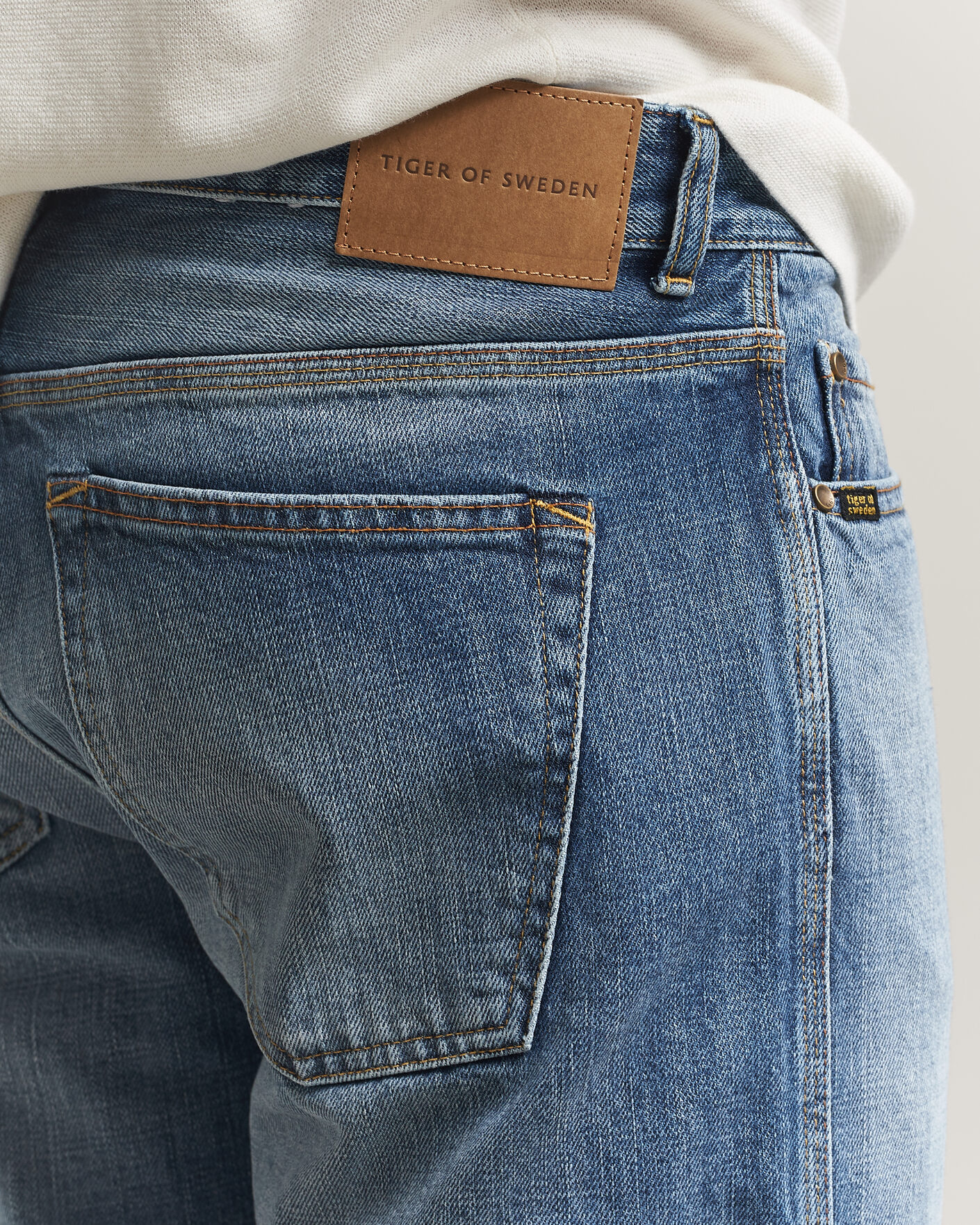Heren | Broeken | Tiger of Sweden | Marty Jeans Medium Blue