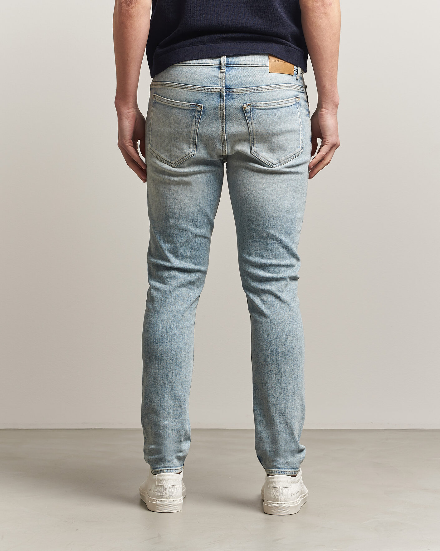 Heren | Broeken | Tiger of Sweden | Evolve Jeans Light Blue