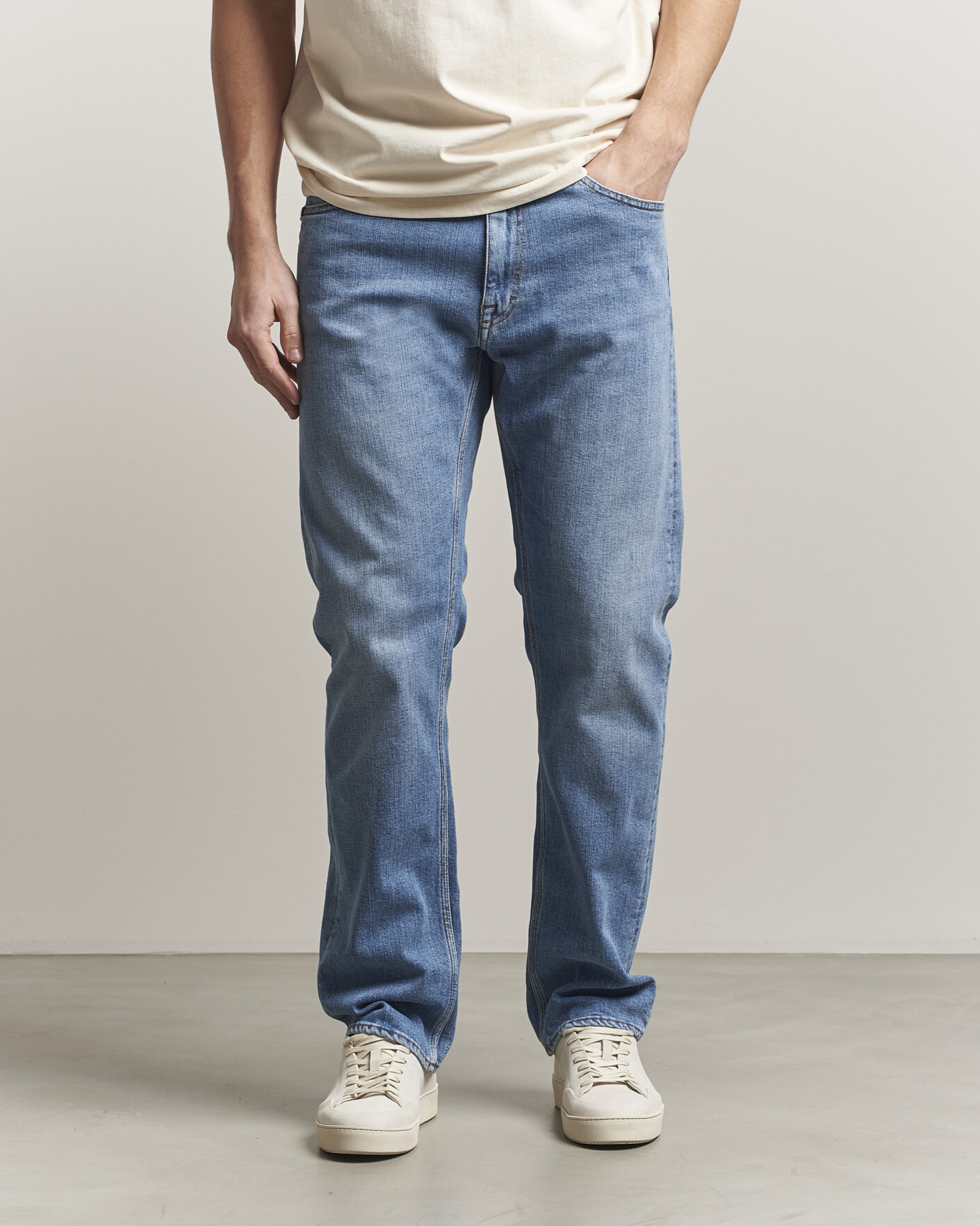 Heren | Jeans | Tiger of Sweden | Des Jeans Light Blue