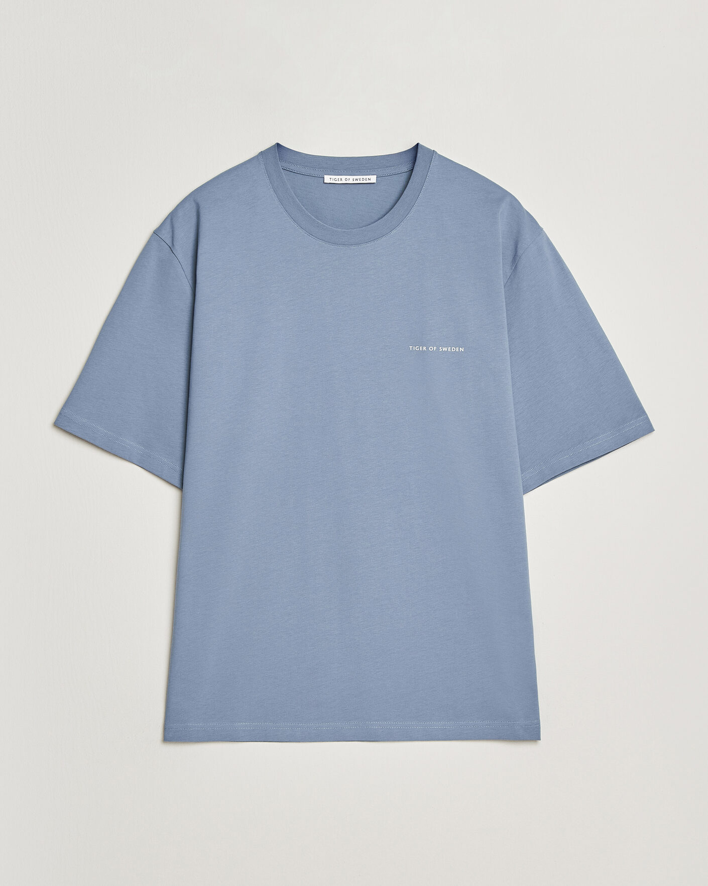 Heren | T-shirts | Tiger of Sweden | Pro Logo Crew Neck T-Shirt Dull Blue