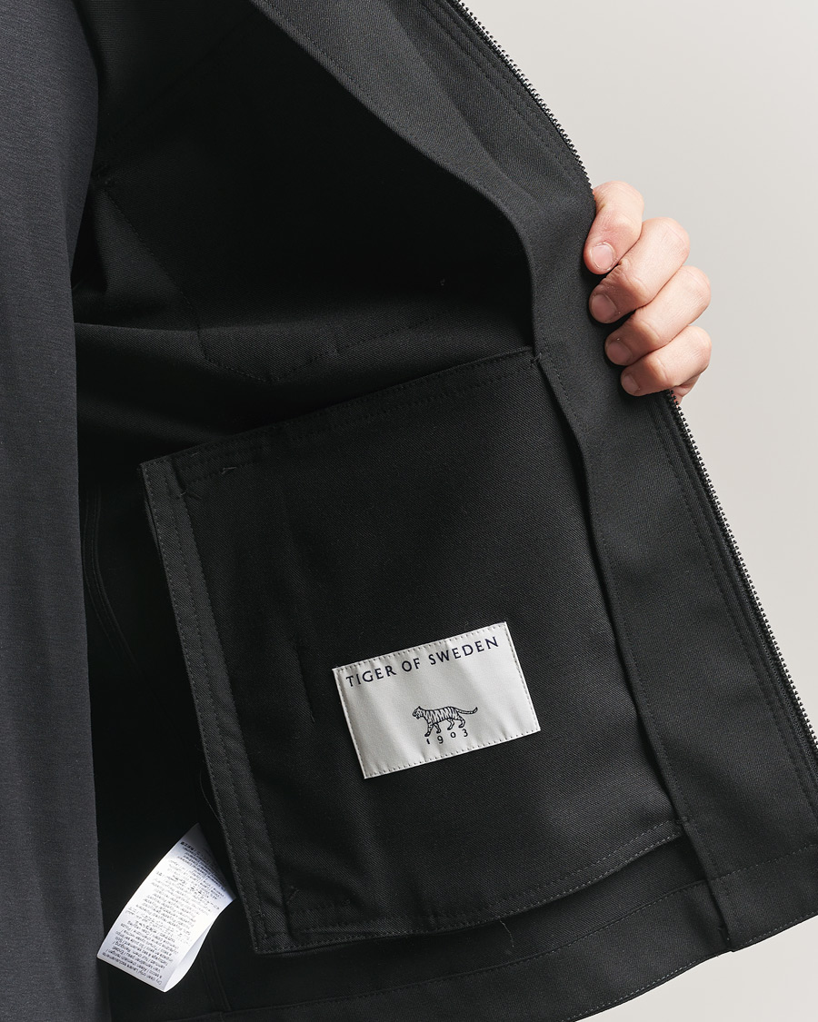 Heren | Overhemden | Tiger of Sweden | Barnaby Technical Overshirt Black