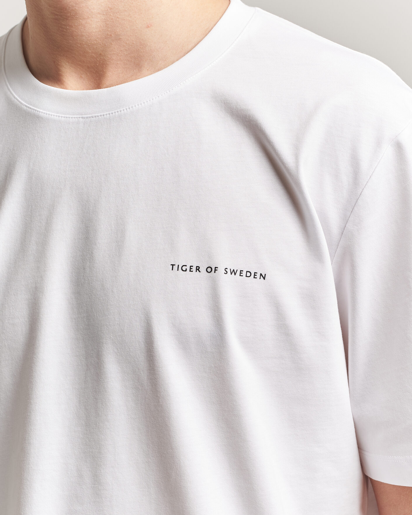 Heren | T-shirts | Tiger of Sweden | Pro Cotton Logo T-Shirt Pure White