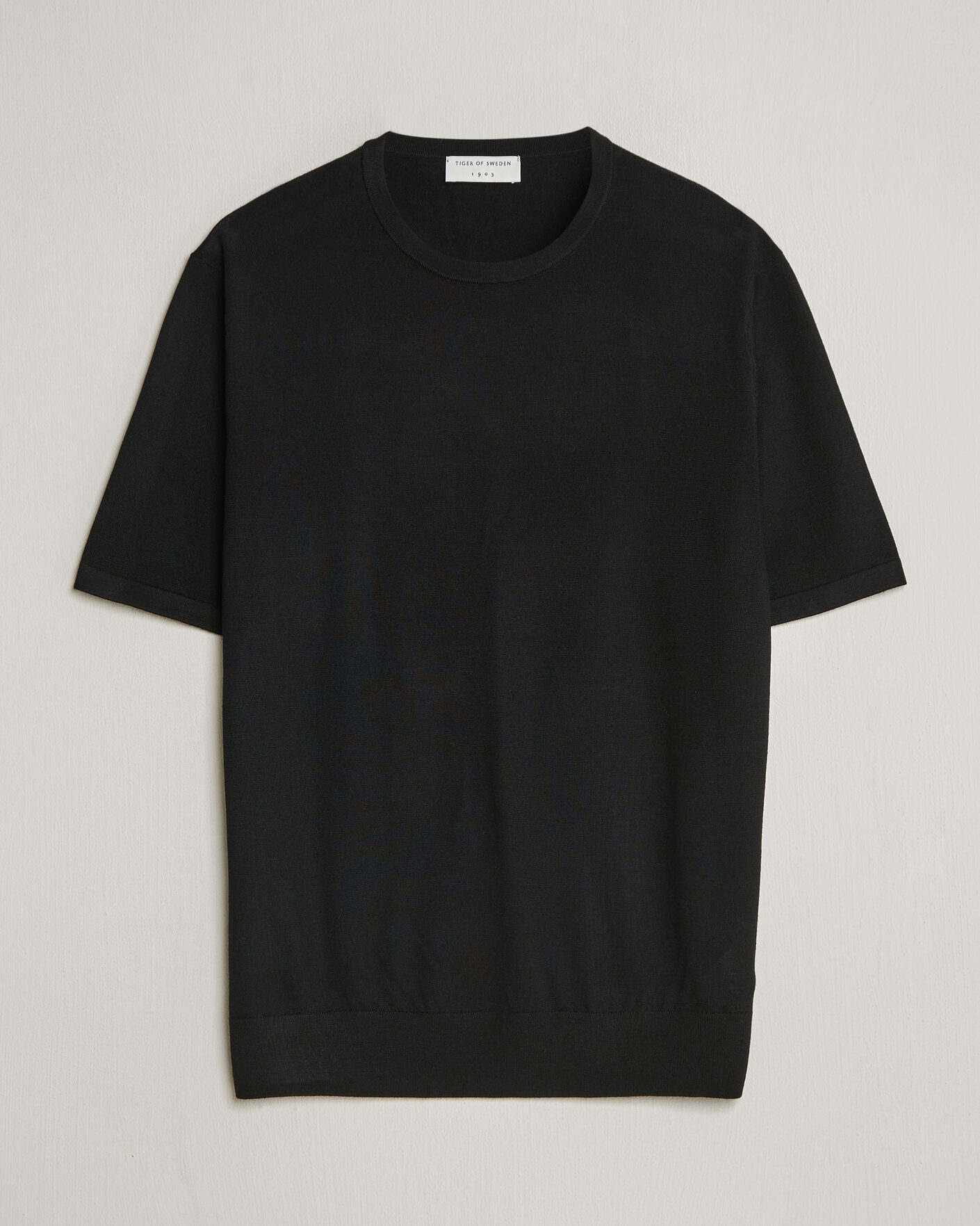 Heren | T-shirts | Tiger of Sweden | Connor Knitted Crew Neck T-Shirt Black