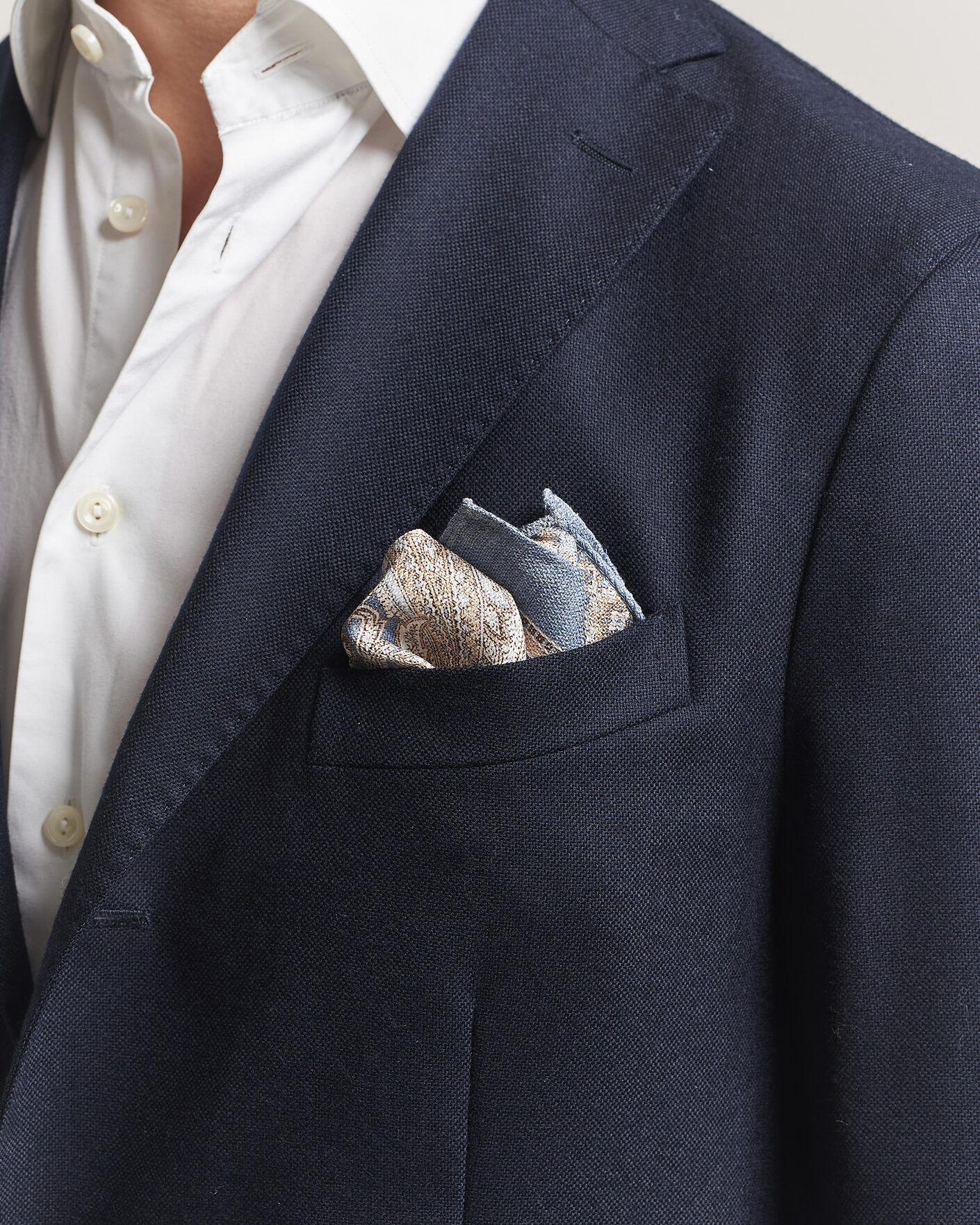 Heren | Pochets | Amanda Christensen | Silk Shappe Double Faced Pocket Square Navy