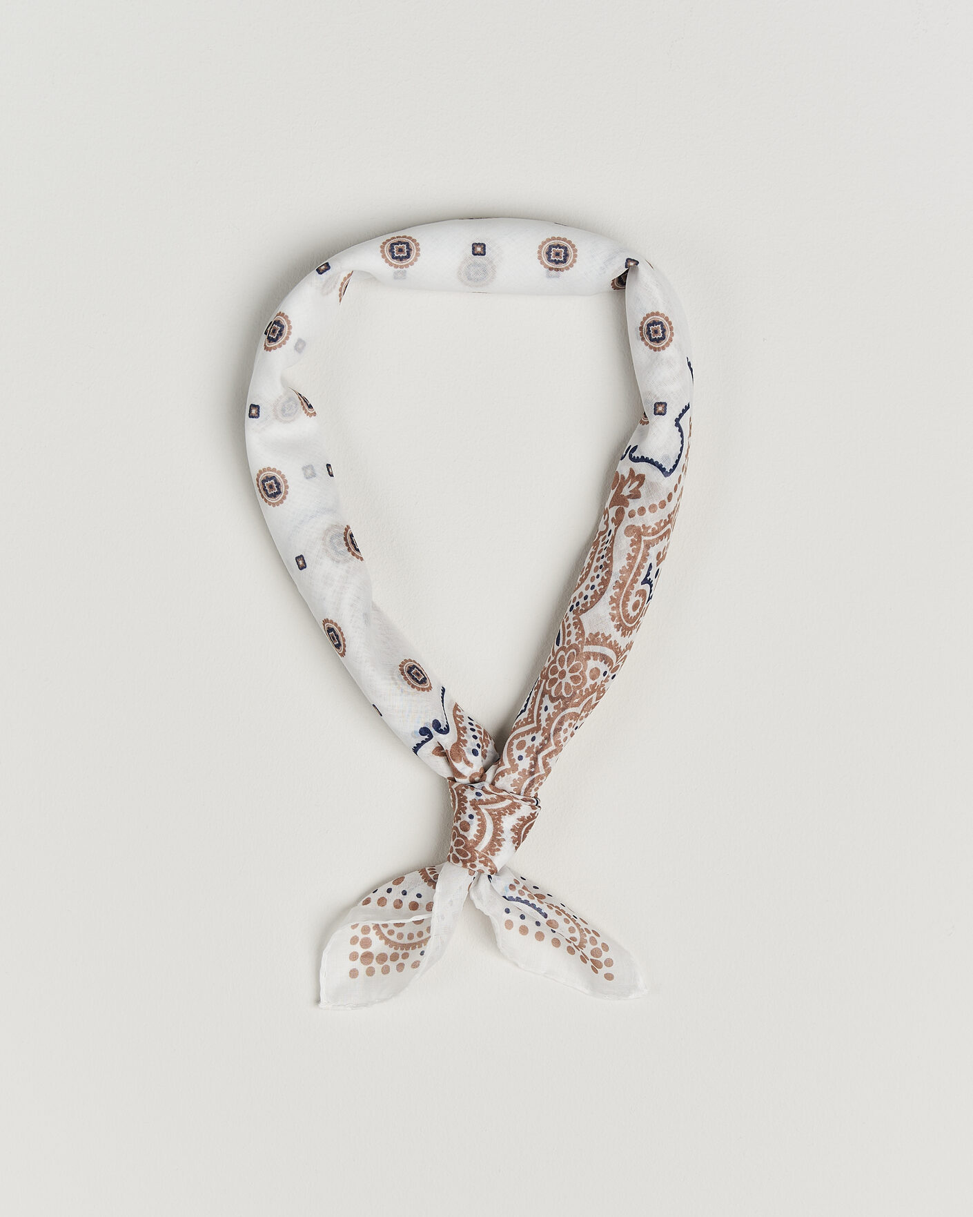Heren | Sjaals | Amanda Christensen | Cotton Voilé Medallion Bandana Cream