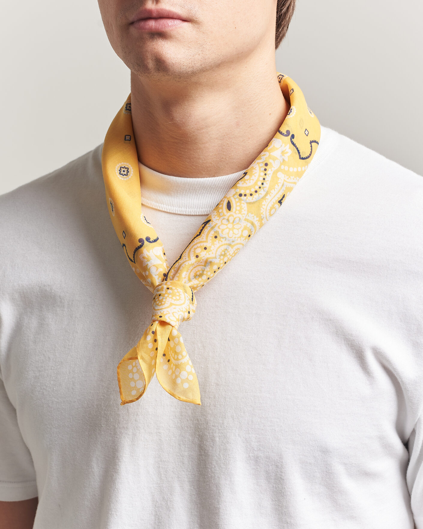 Heren | Sjaals | Amanda Christensen | Cotton Voilé Medallion Bandana Yellow