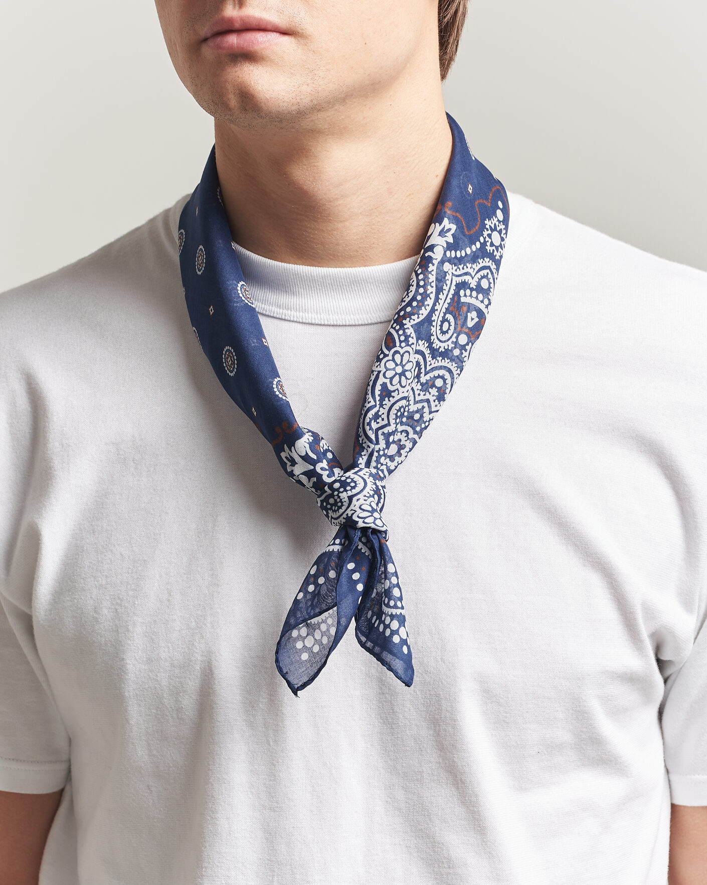Heren | Sjaals | Amanda Christensen | Cotton Voilé Medallion Bandana Navy