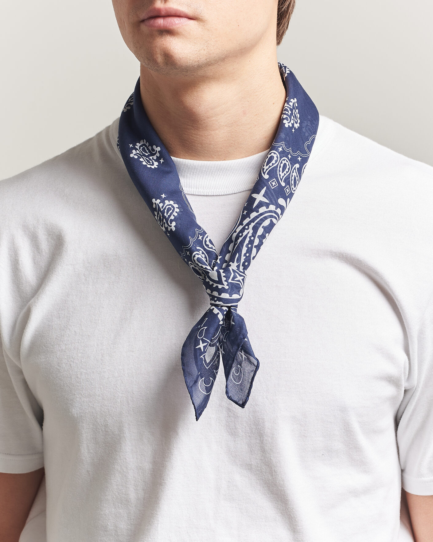 Heren | Sjaals | Amanda Christensen | Cotton Voilé Paisley Bandana Navy