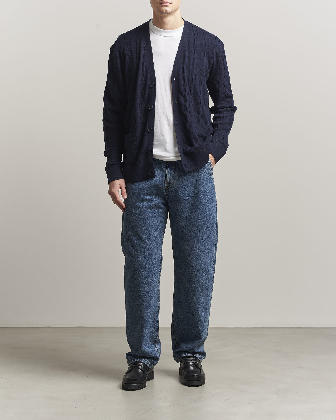 Heren | Truien | Filippa K | Cotton/Merino Cable Cardigan Navy