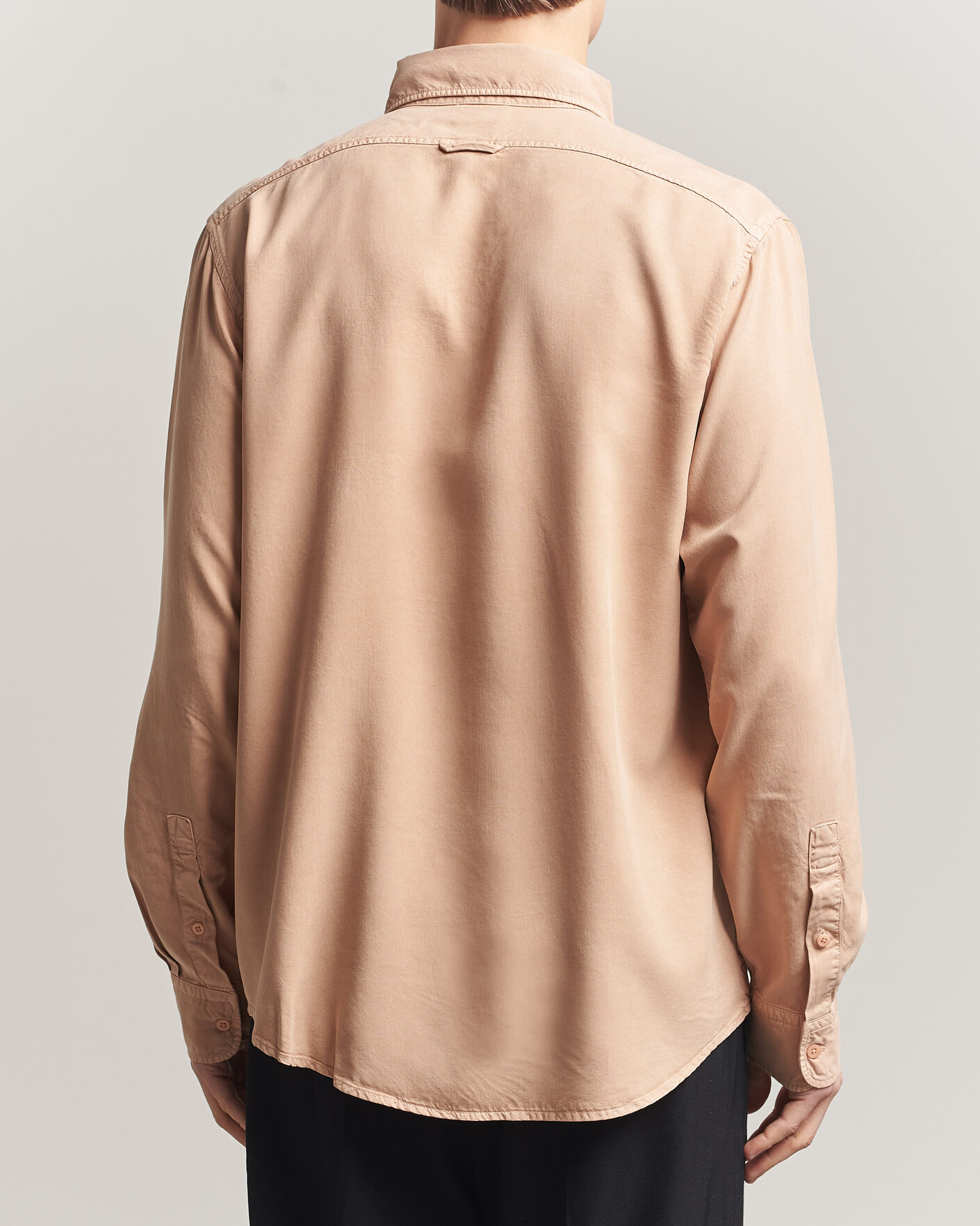Heren | Overhemden | Filippa K | Zack Lyocell Shirt Beige