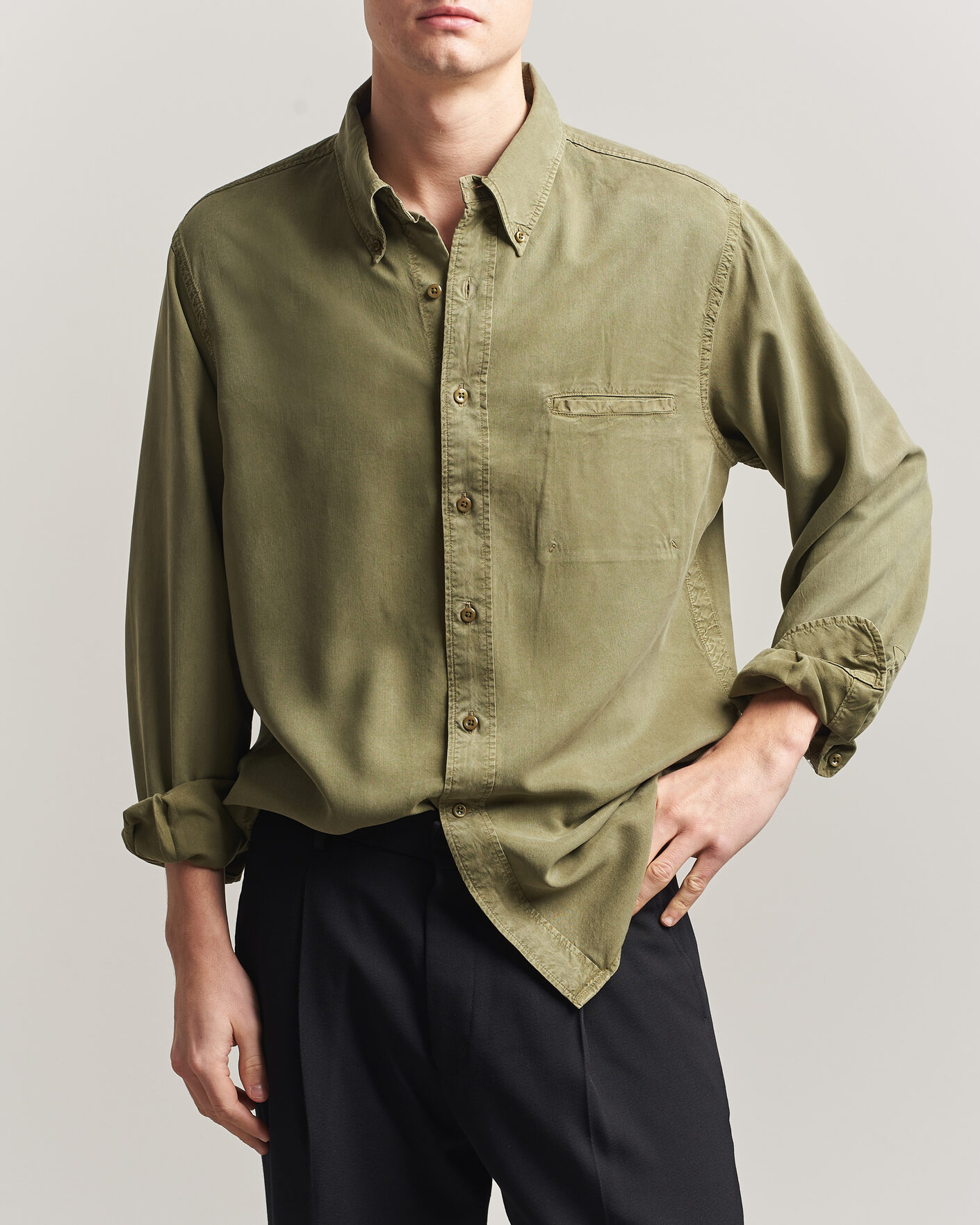 Heren | Overhemden | Filippa K | Zack Lyocell Shirt Laurel Green