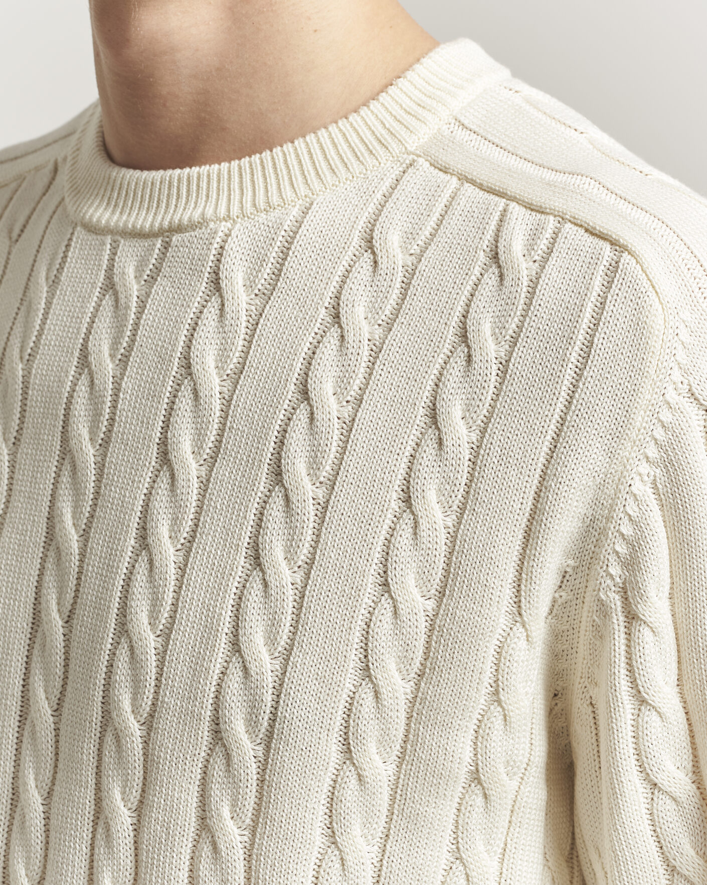 Heren | Truien | Filippa K | Cotton Cable Crew Neck Sweater Calico White