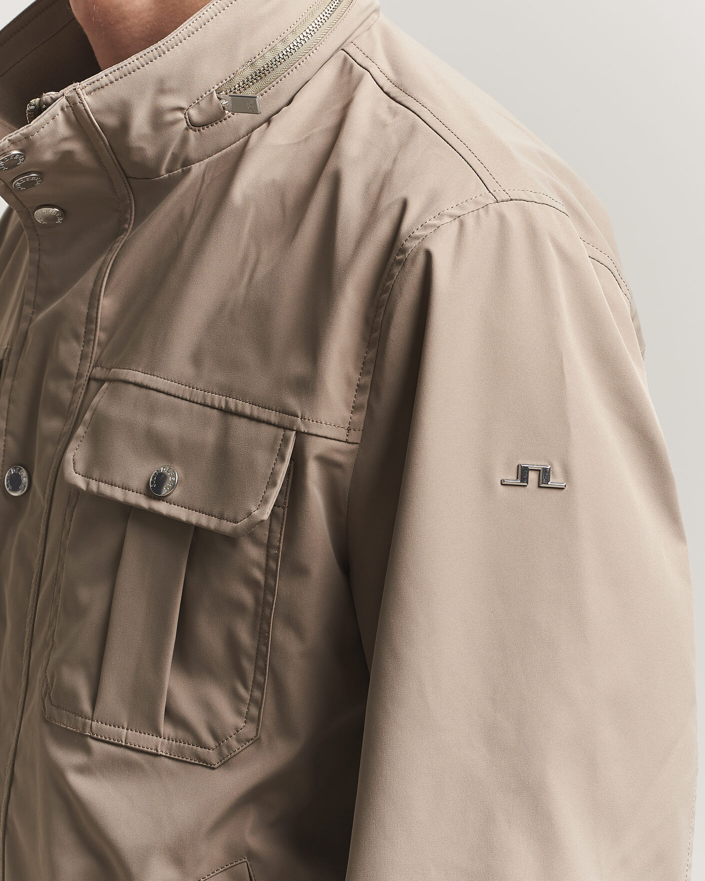 Heren | Jassen | J.Lindeberg | Bailey Recyceled Poly Jacket Brindle