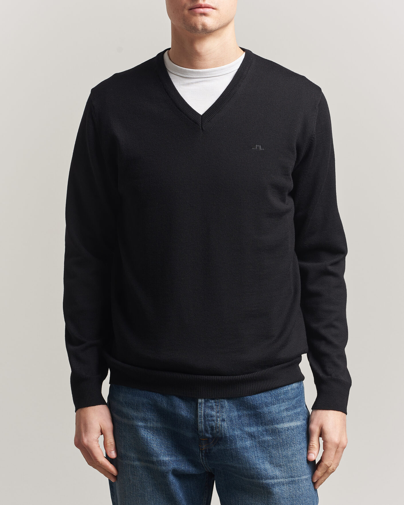 Heren | Truien | J.Lindeberg | Lymann Merino V-Neck Pullover Black