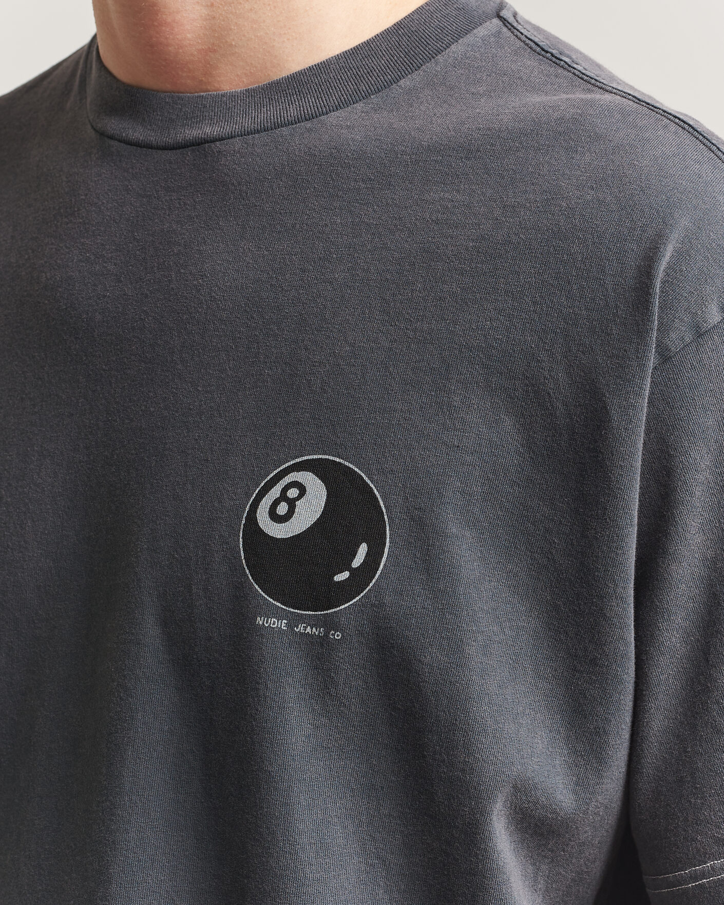 Heren | T-shirts | Nudie Jeans | Koffe Printed T-Shirt Antracite