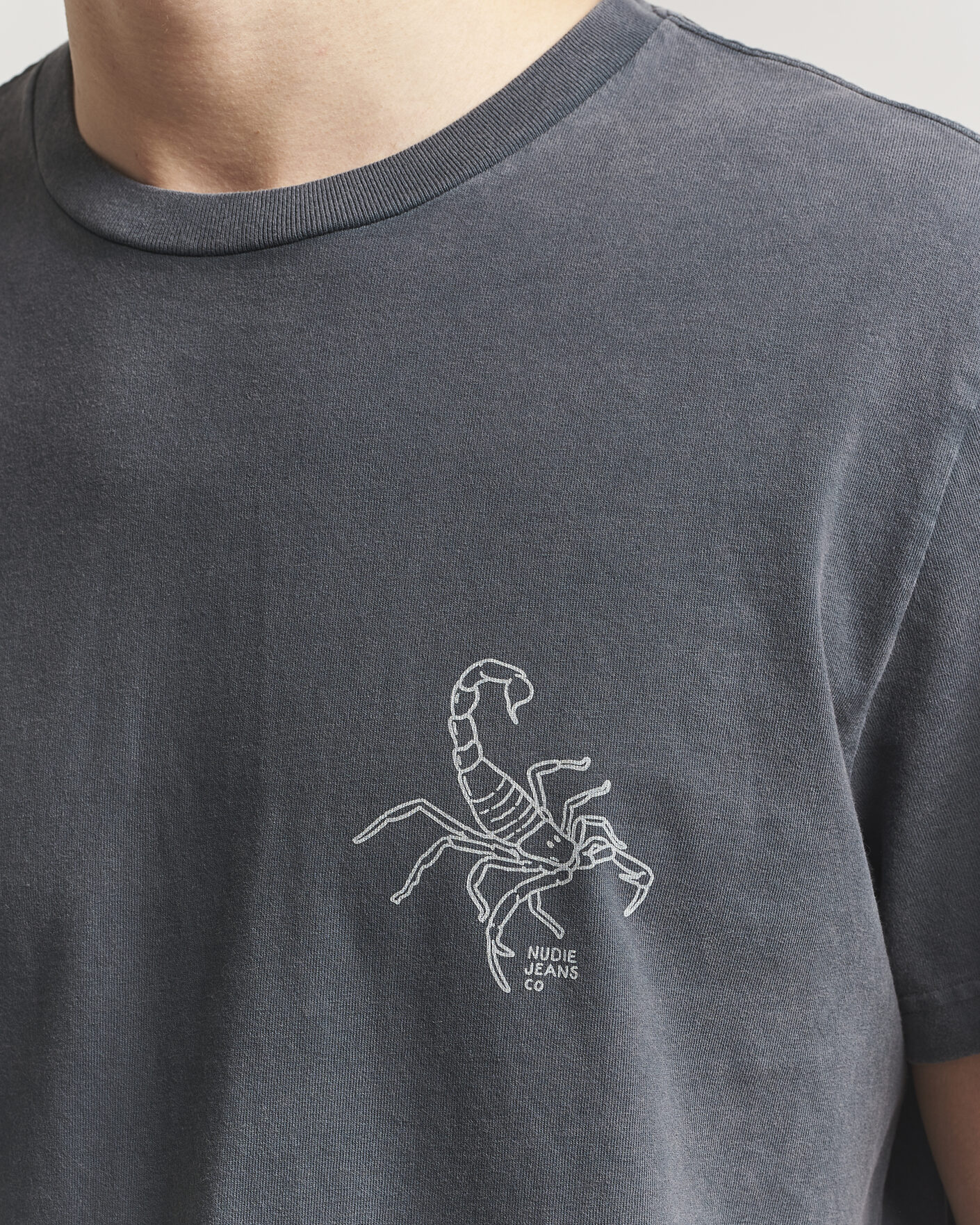 Heren | T-shirts | Nudie Jeans | Roy Printed T-Shirt Antracite