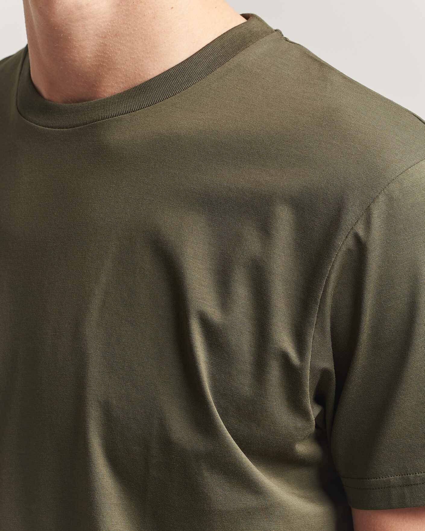 Heren | T-shirts | Sunspel | Riviera Midweight T-Shirt Deep Olive
