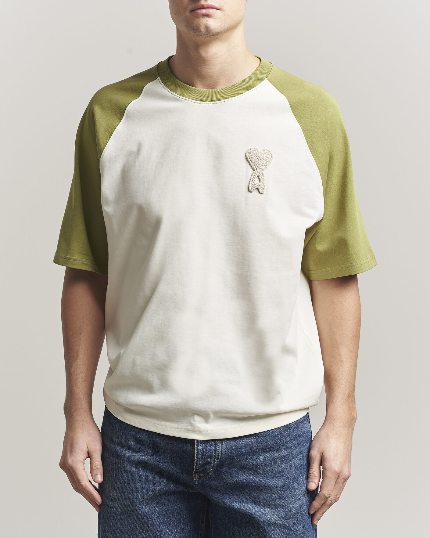Heren | T-shirts | AMI | Knitted Heart Logo T-Shirt Creme/Matcha