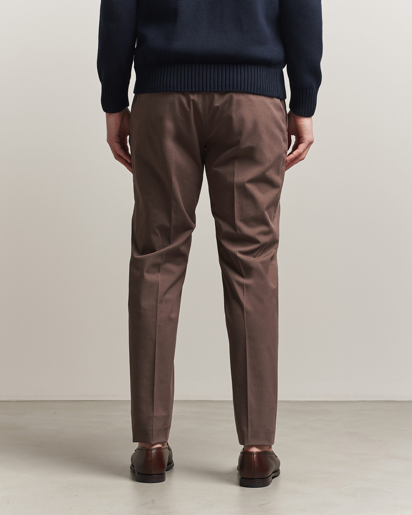Heren | Broeken | Incotex | Slim Fit Comfort Chinos Dark Brown