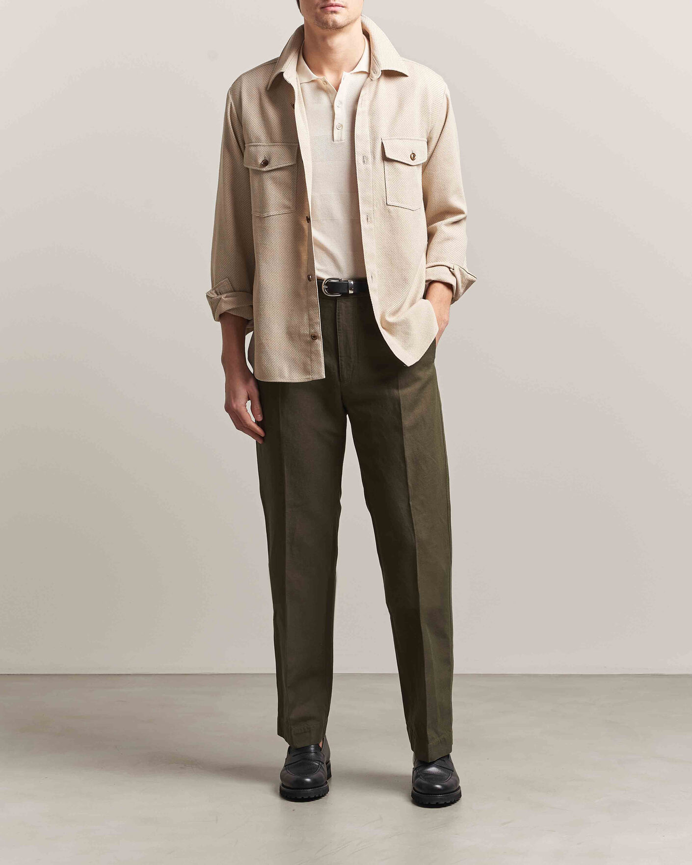 Heren | Broeken | Incotex | Regular Fit Cotton/Linen Drill Trousers Military