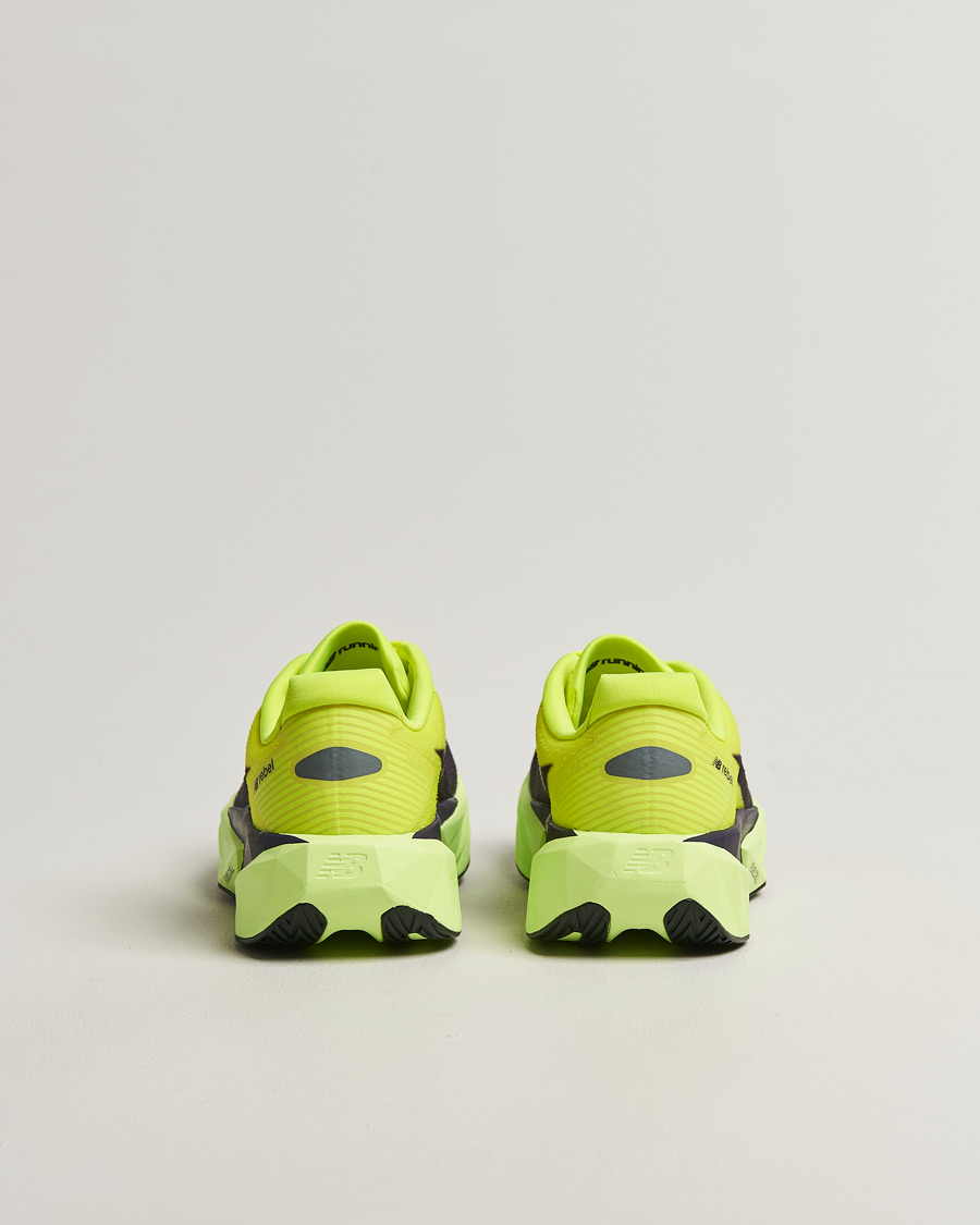 Heren | Hardloopschoenen | New Balance Running | FuelCell Rebel V5 Alkaline Green