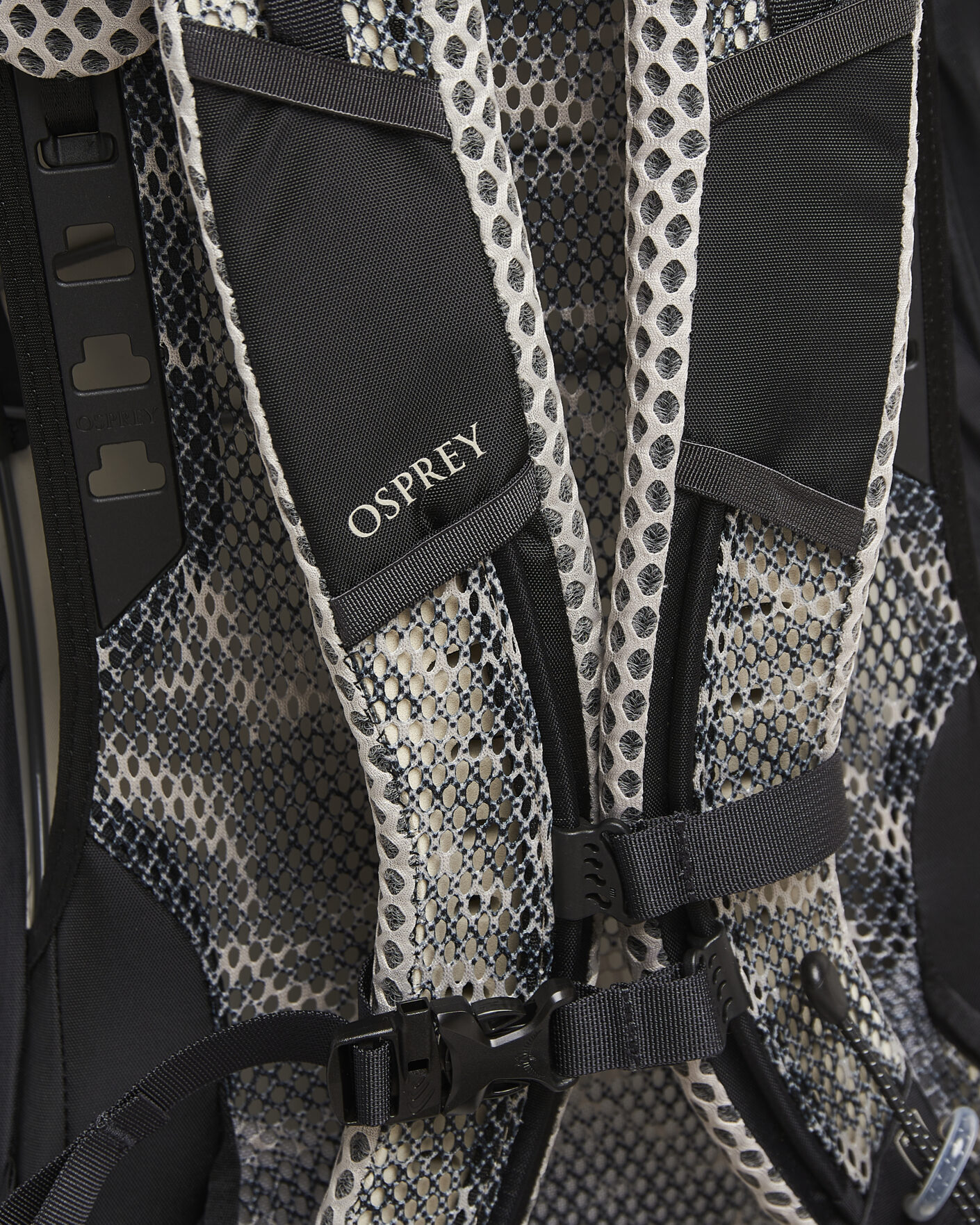 Heren | Tassen | Osprey | Stratos 34 Raven Black