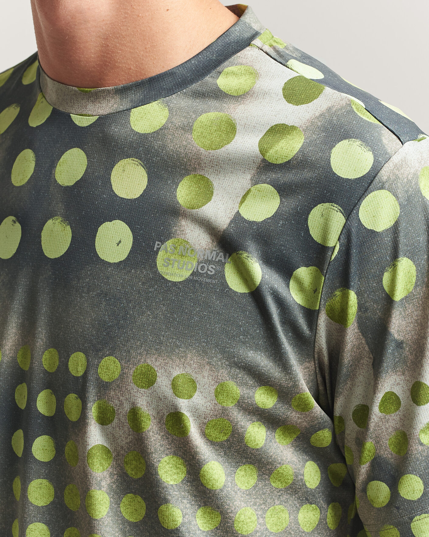 Heren | T-shirts | Pas Normal Studios | TKO Balance T-Shirt Moss Green