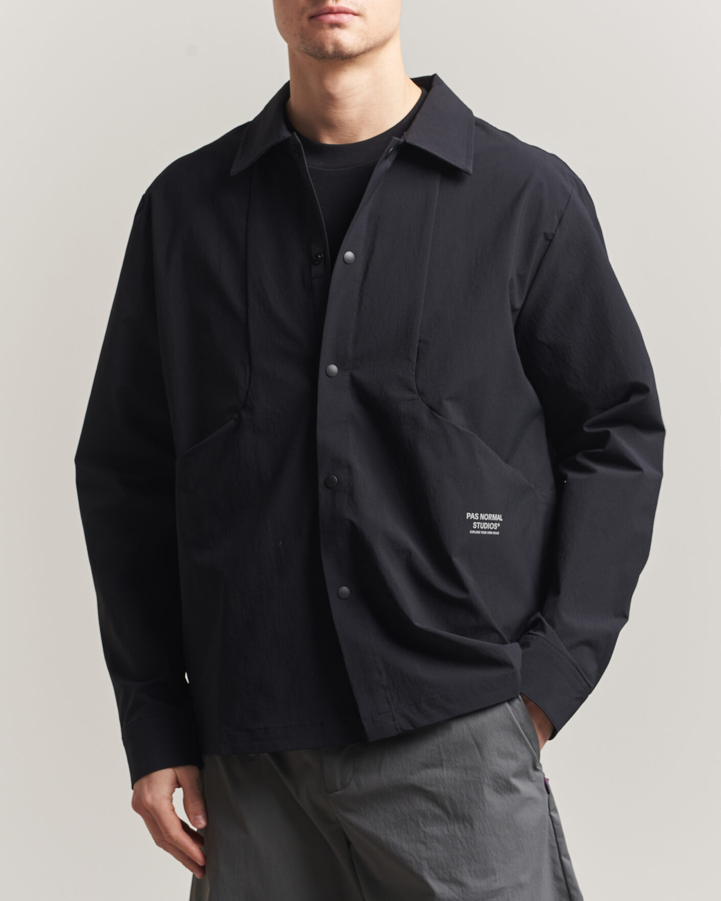 Heren | Overhemden | Pas Normal Studios | Off Race Tech Overshirt Black