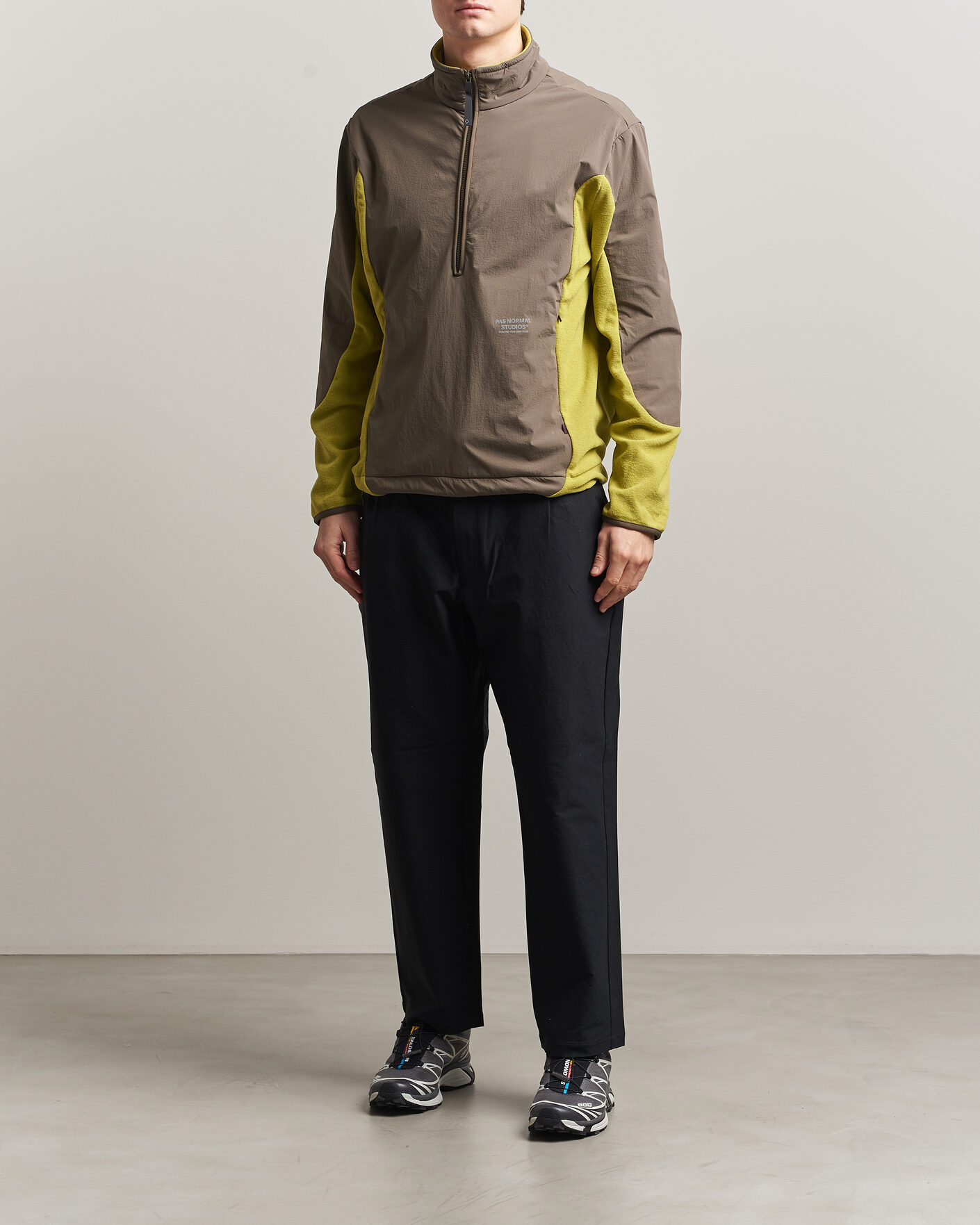 Heren | Truien | Pas Normal Studios | Off Race Light Fleece Half Zip Moss Green
