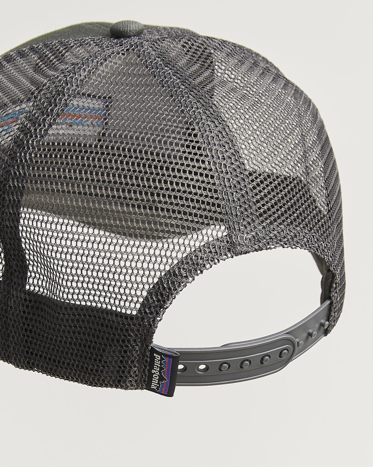 Heren | Hoeden en petten | Patagonia | P-6 Logo LoPro Trucker Hat Forge Grey