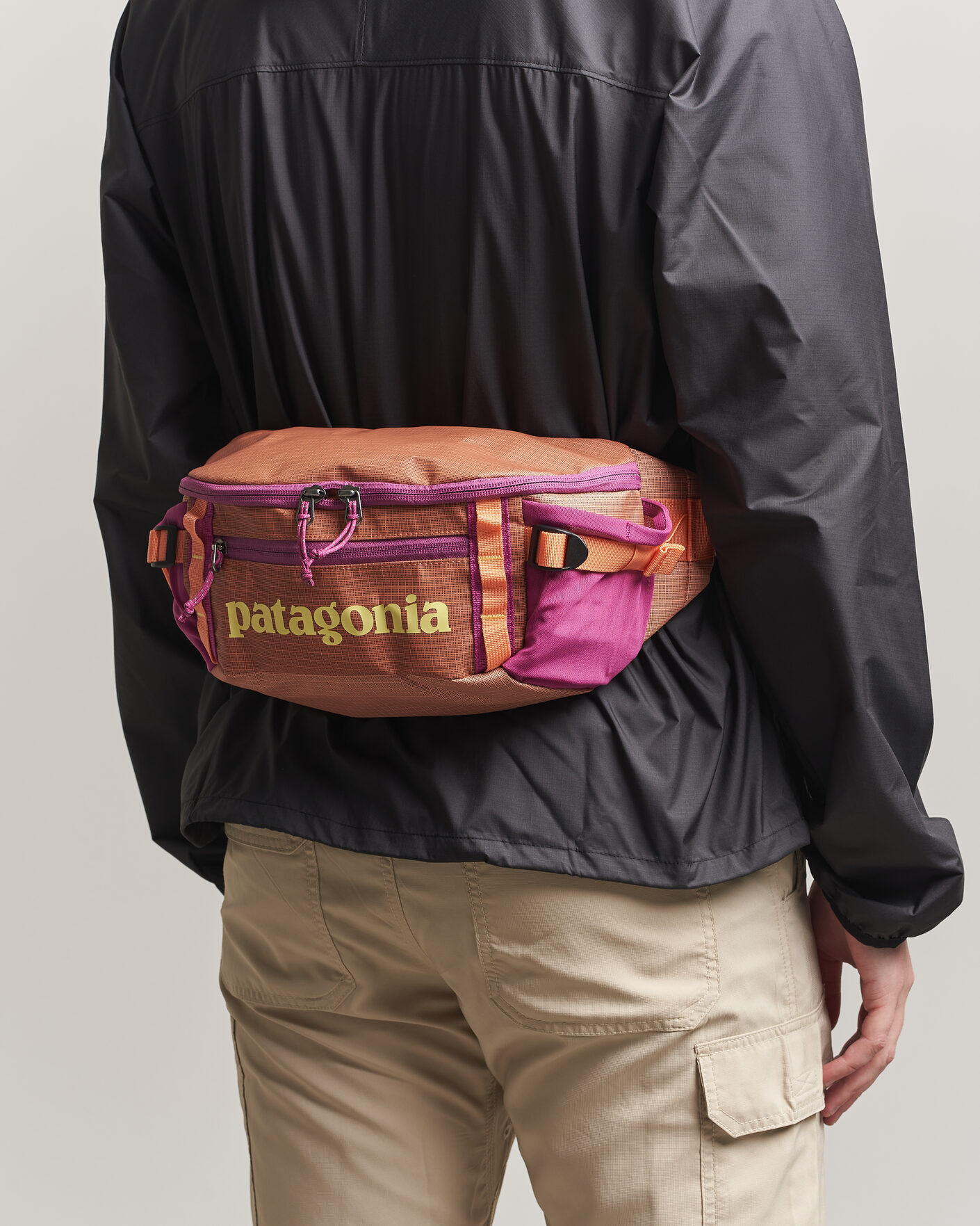 Heren | Tassen | Patagonia | Black Hole Waist Pack 5L Peach Sherbet
