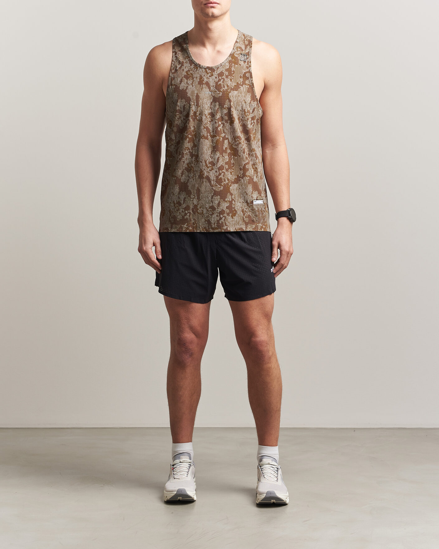 Heren | T-shirts | Satisfy | Space-O Singlet Camo