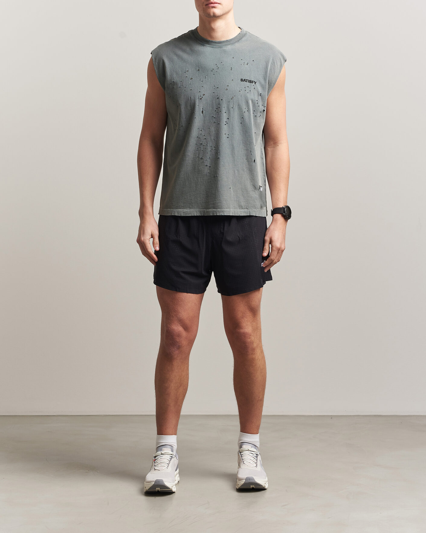Heren | T-shirts | Satisfy | MothTech Muscle Tee Faded Black
