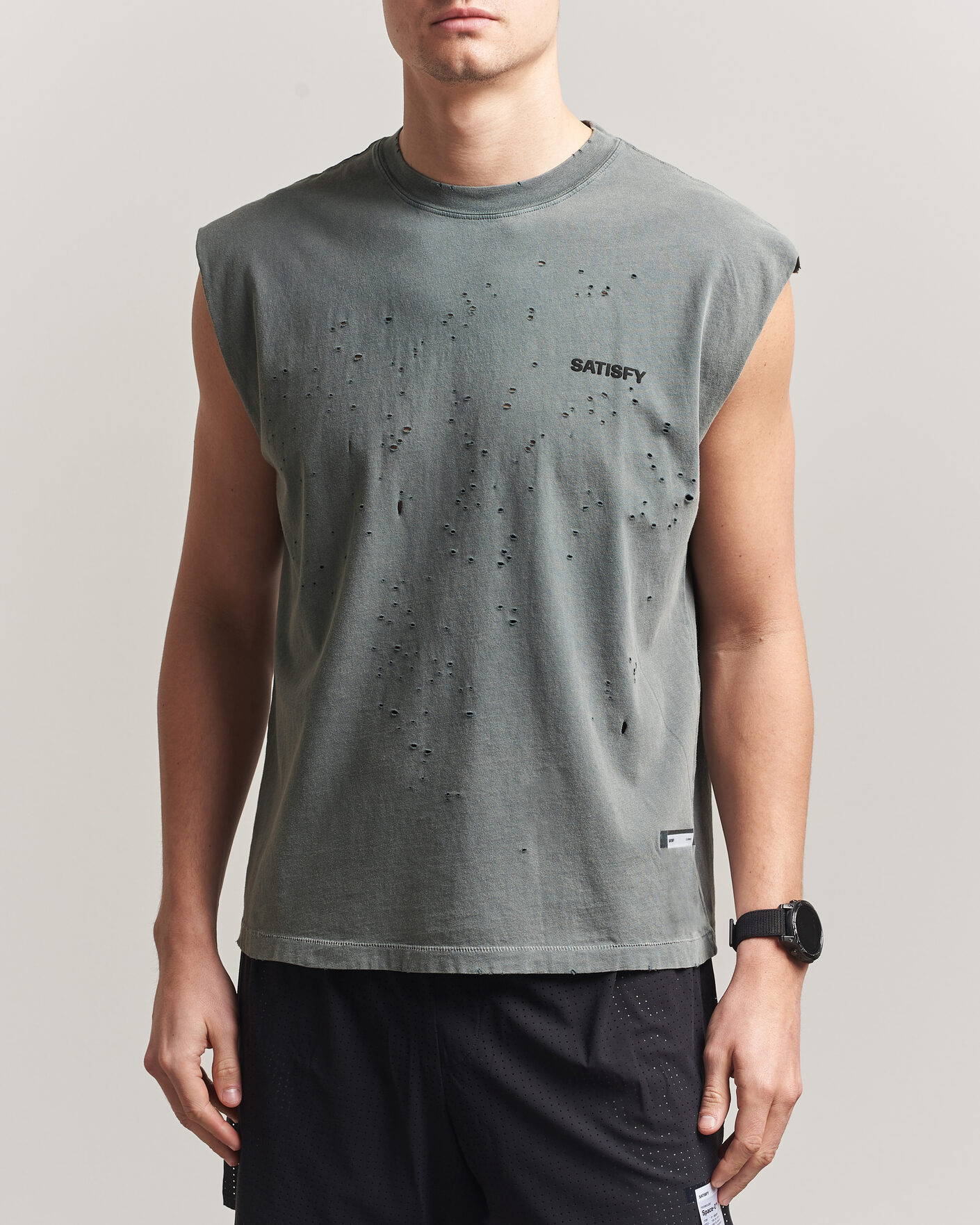 Heren | T-shirts | Satisfy | MothTech Muscle Tee Faded Black