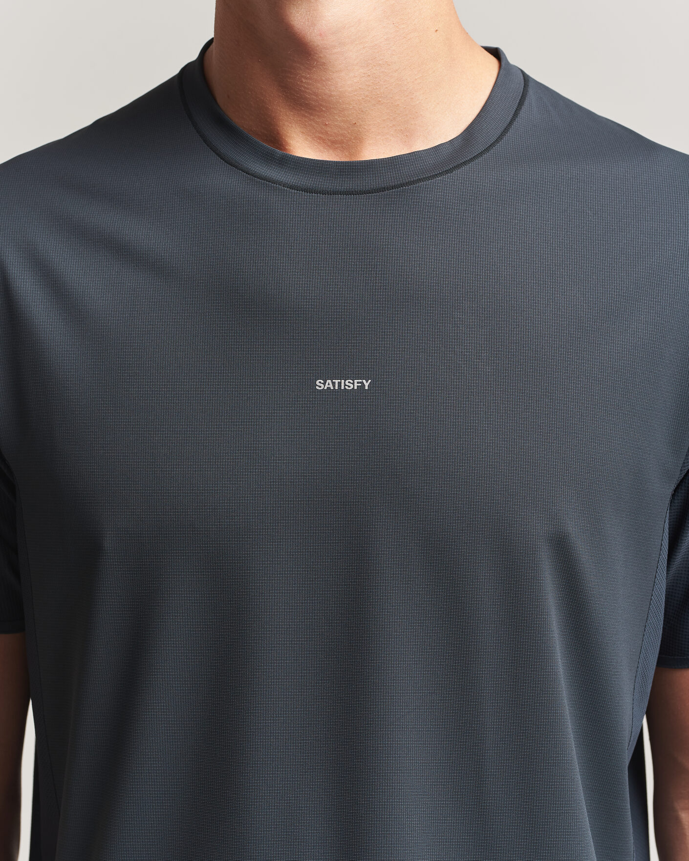 Heren | T-shirts | Satisfy | AuraLite UV T-Shirt Black